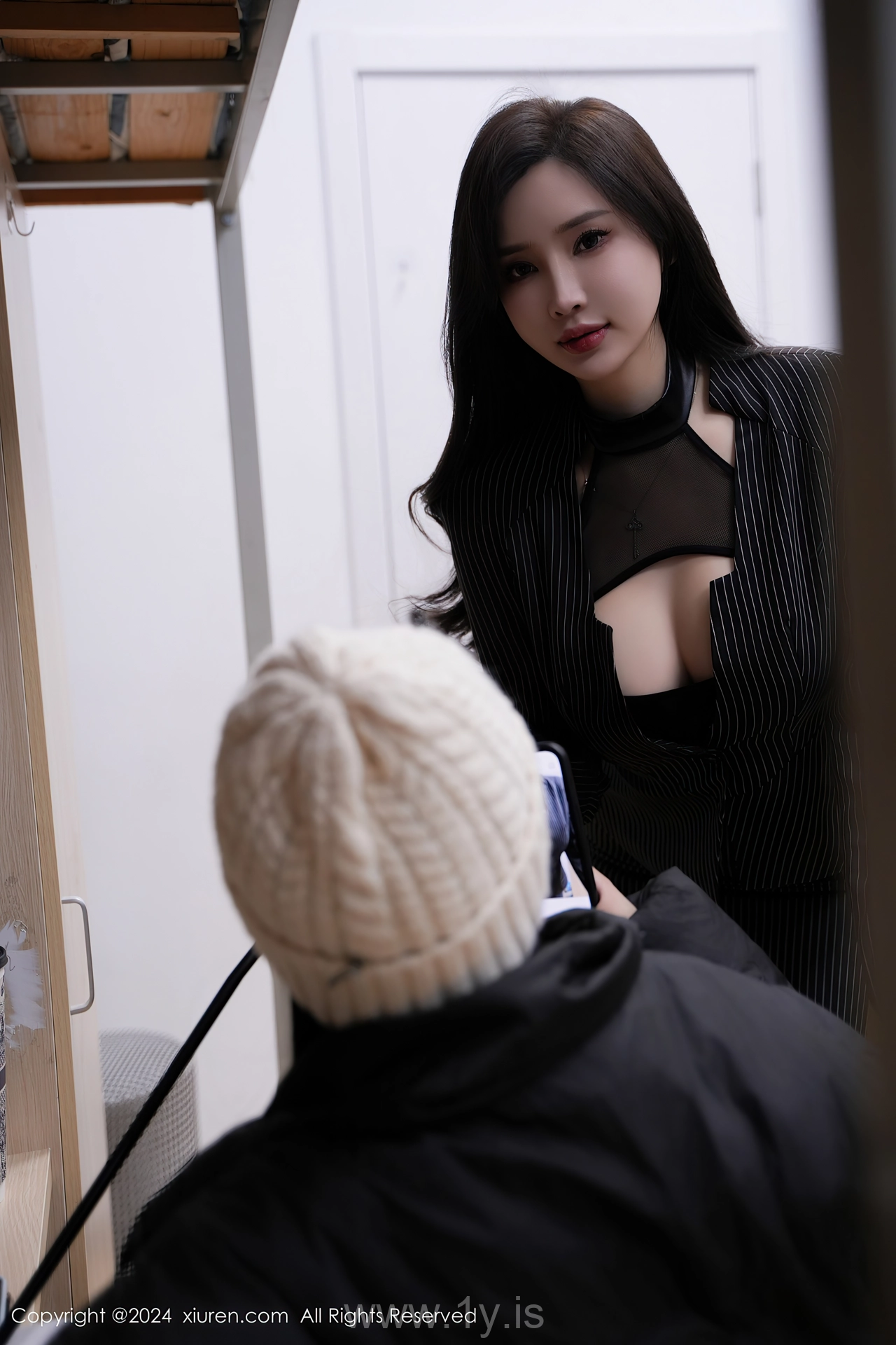 XIUREN(秀人网) No.8239 Voluptuous Chinese Jewel Carol周妍希X