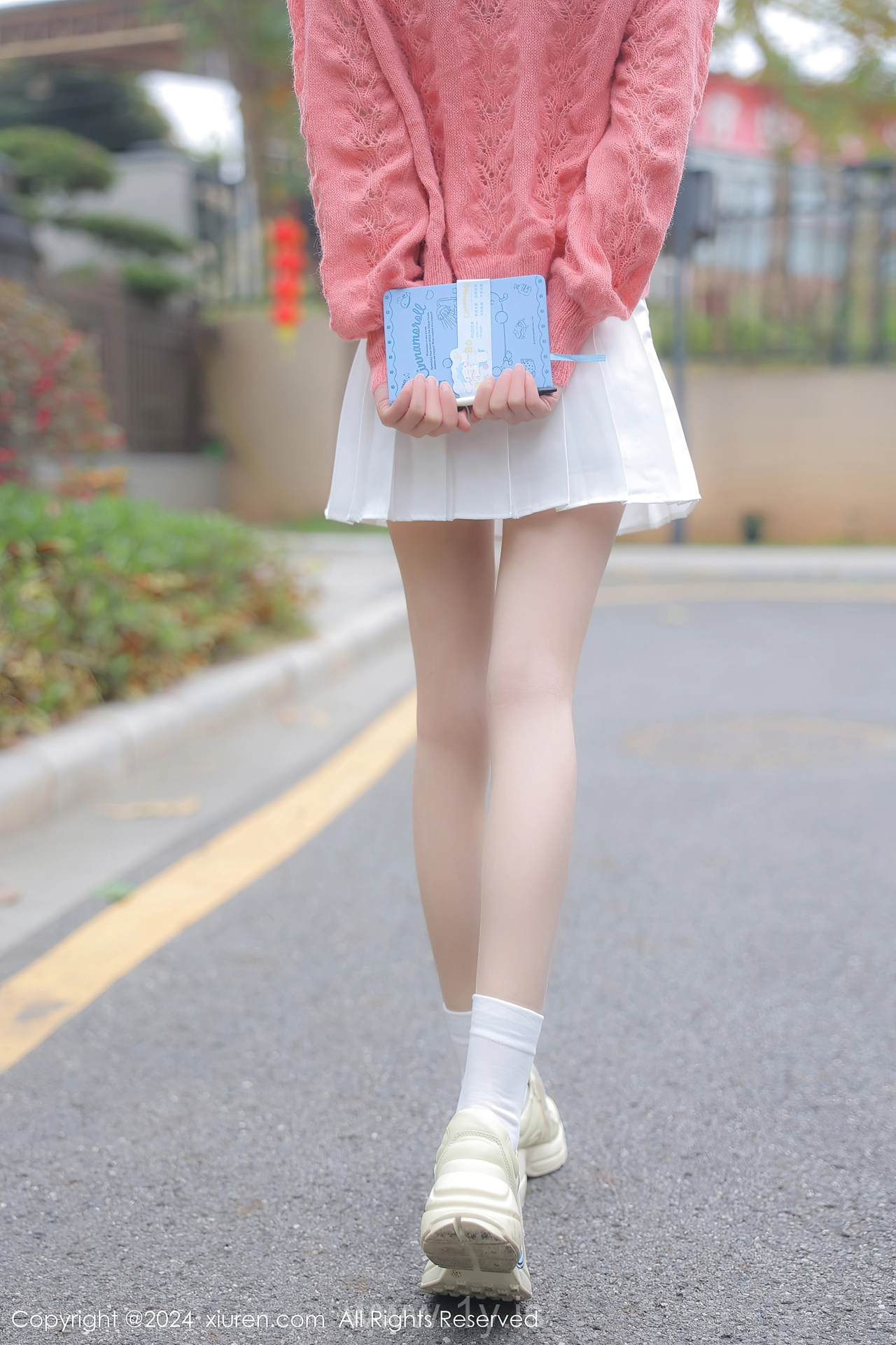 XIUREN(秀人网) No.8241 Alluring & Chic Asian Chick 桃妖夭