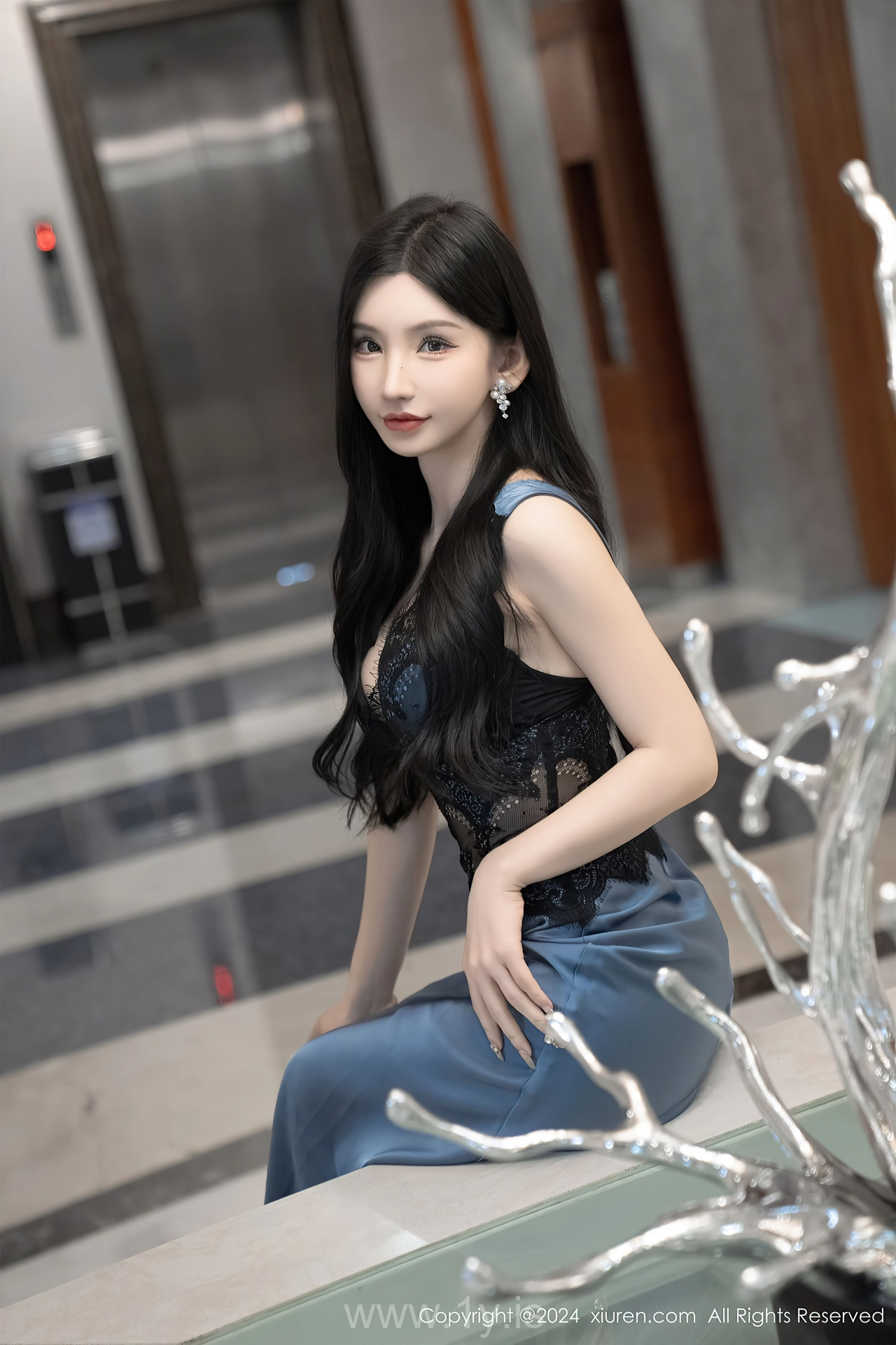 XIUREN(秀人网) No.8242 Charismatic Chinese Peri 周于希Sally