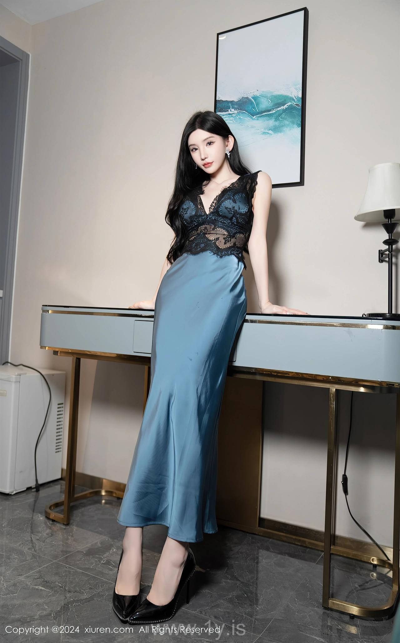 XIUREN(秀人网) No.8242 Charismatic Chinese Peri 周于希Sally