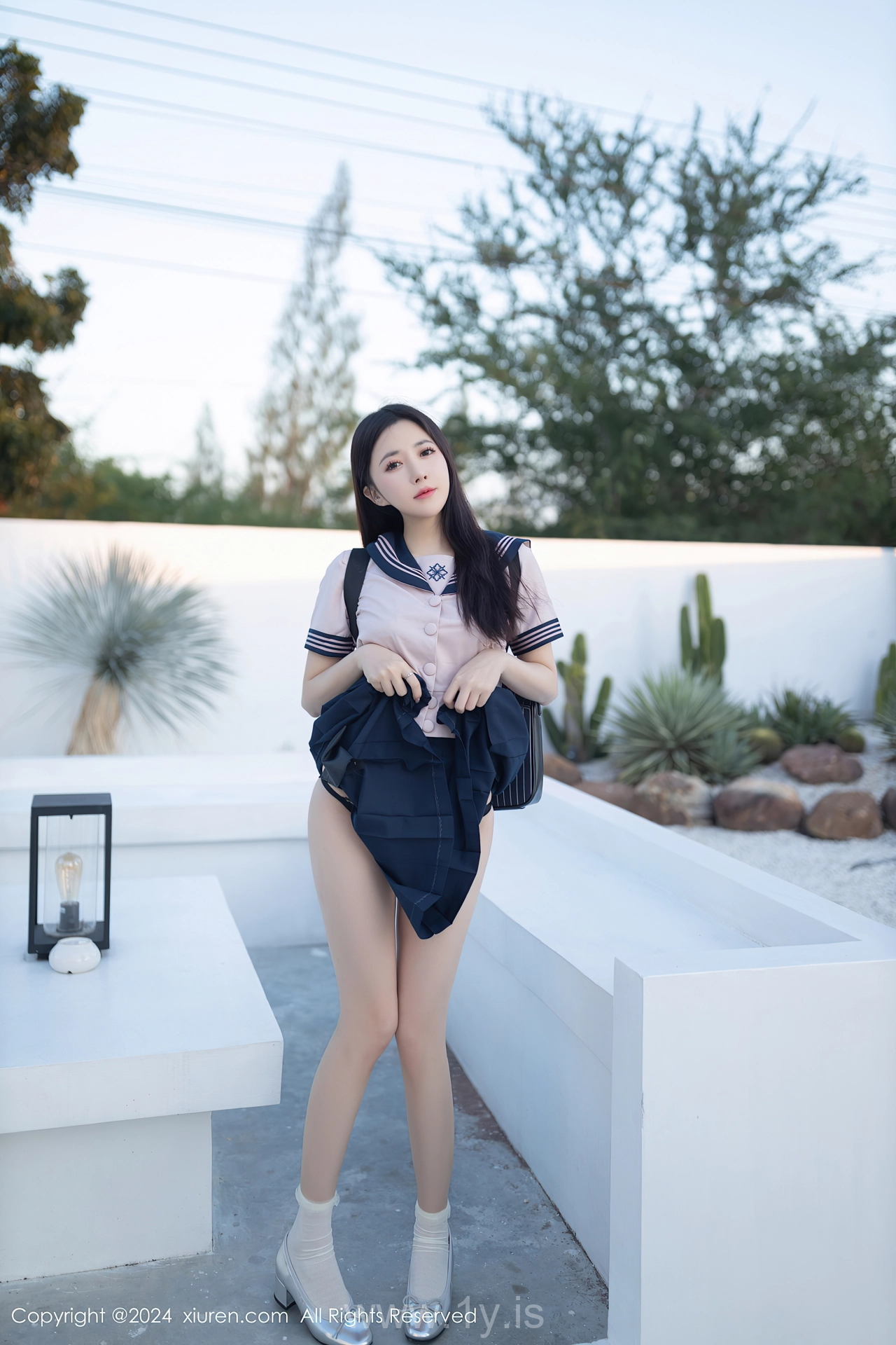 XIUREN(秀人网) No.8244 Glamorous Chinese Girl 鱼子酱Fish