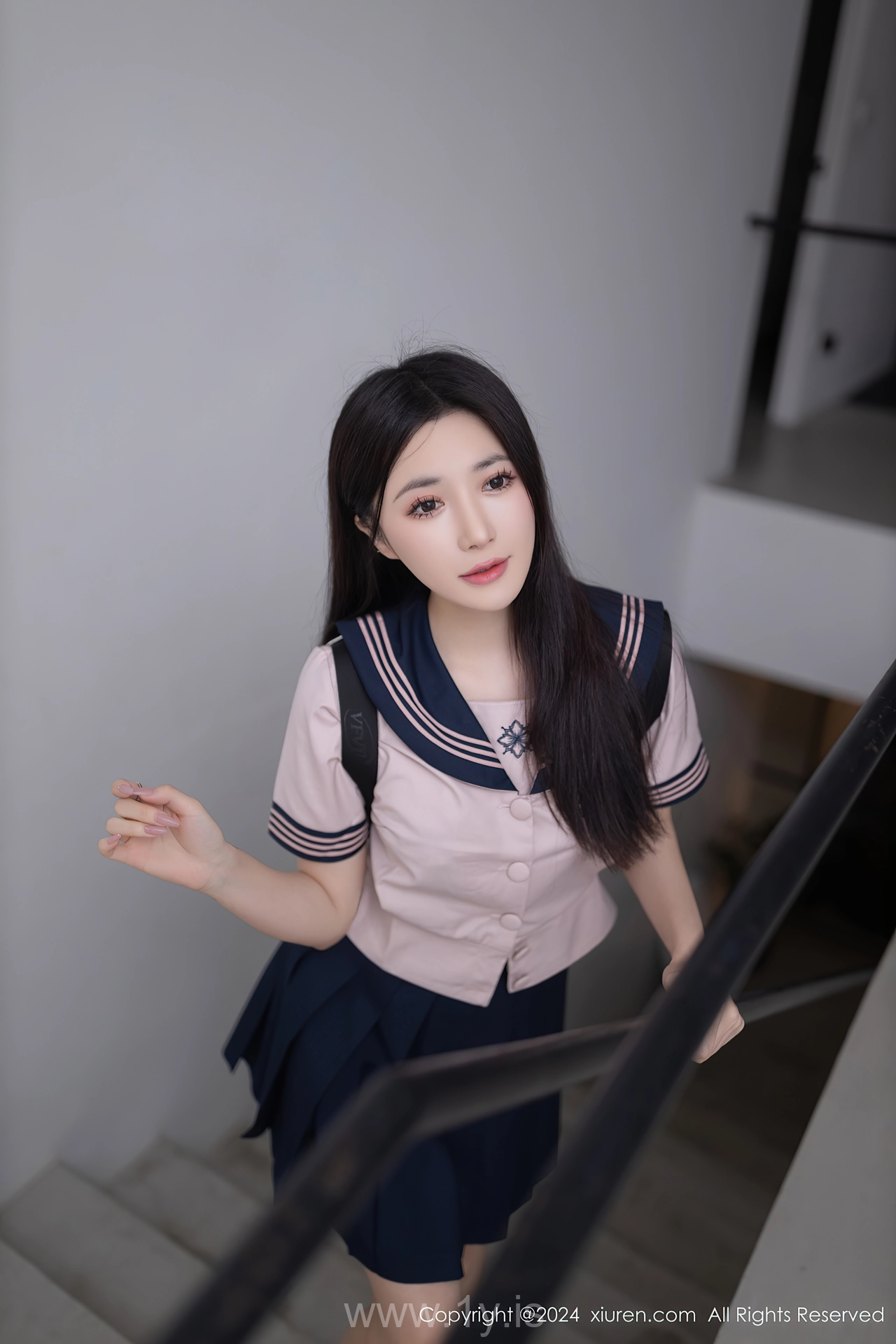 XIUREN(秀人网) No.8244 Glamorous Chinese Girl 鱼子酱Fish