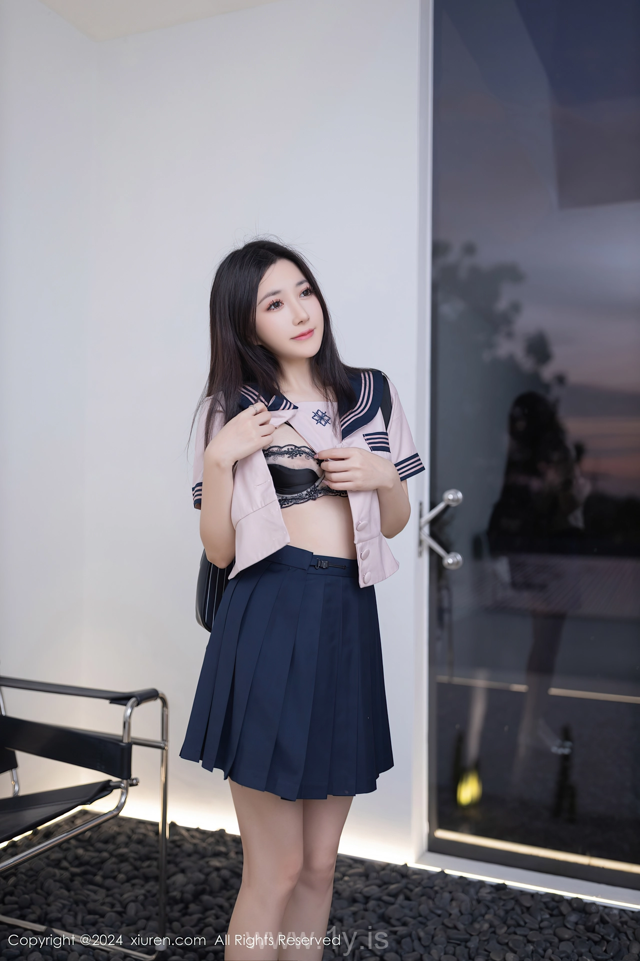 XIUREN(秀人网) No.8244 Glamorous Chinese Girl 鱼子酱Fish