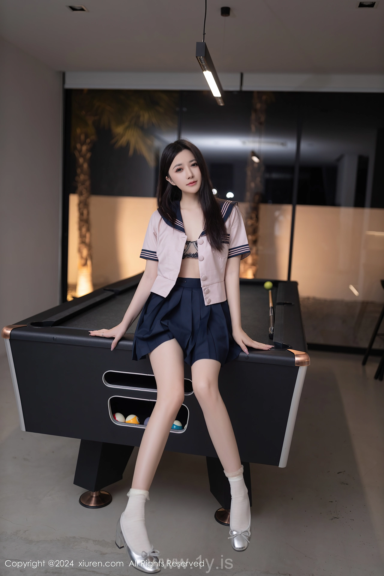 XIUREN(秀人网) No.8244 Glamorous Chinese Girl 鱼子酱Fish