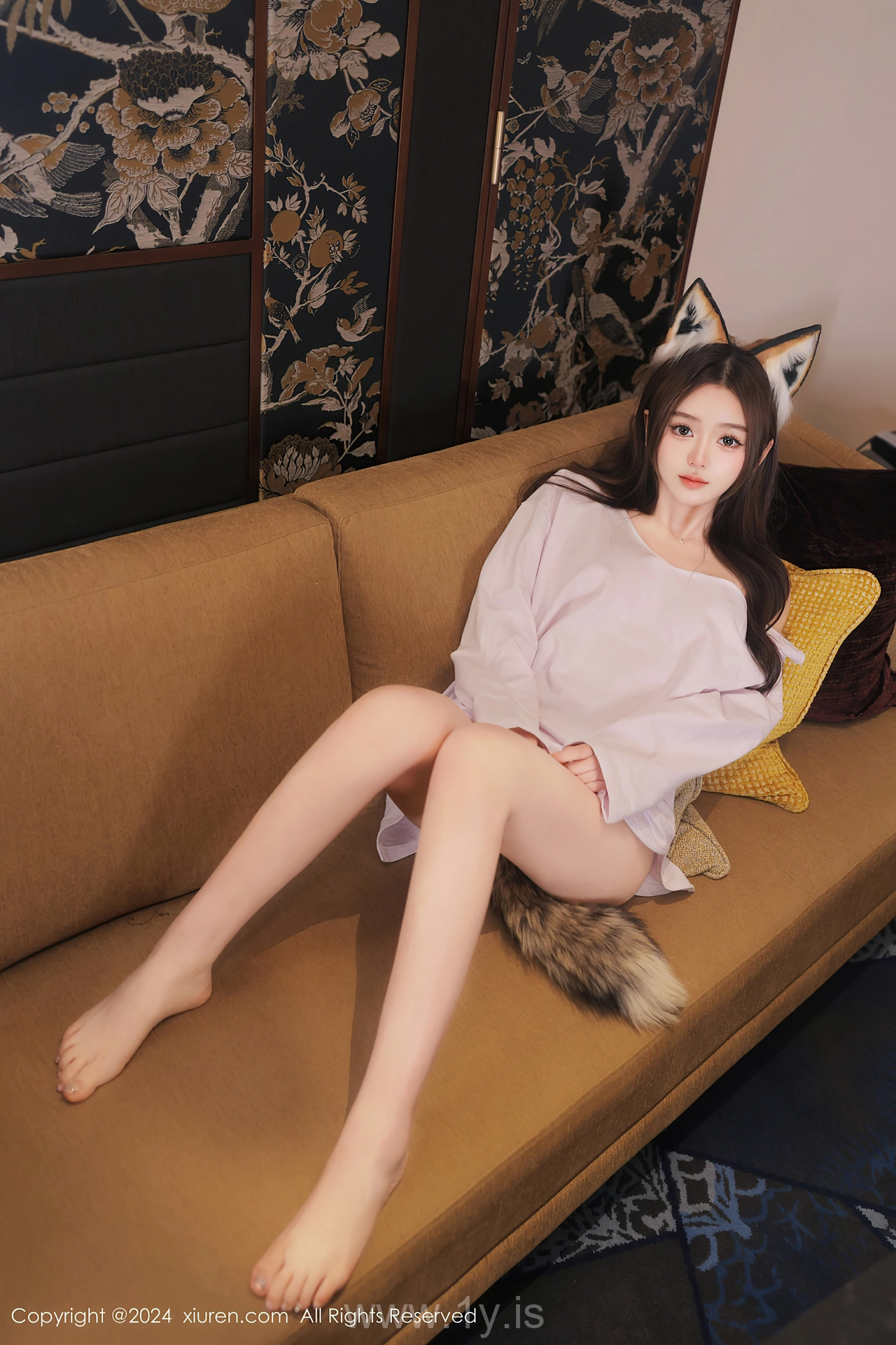 XIUREN(秀人网) No.8245 Refined & Luminous Chinese Maiden 媃柔