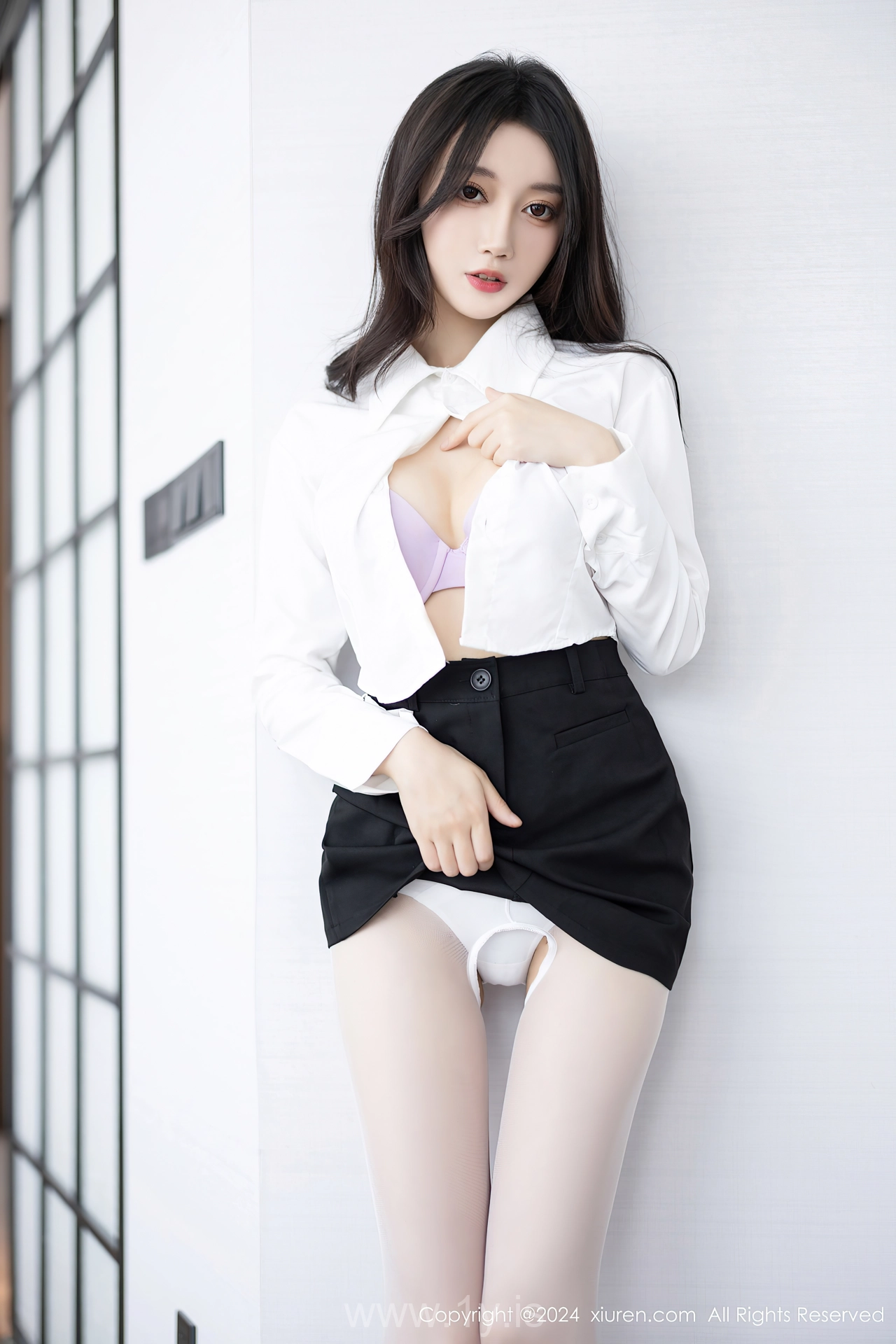 XIUREN(秀人网) No.8247 Slender Chinese Queen 玥儿玥