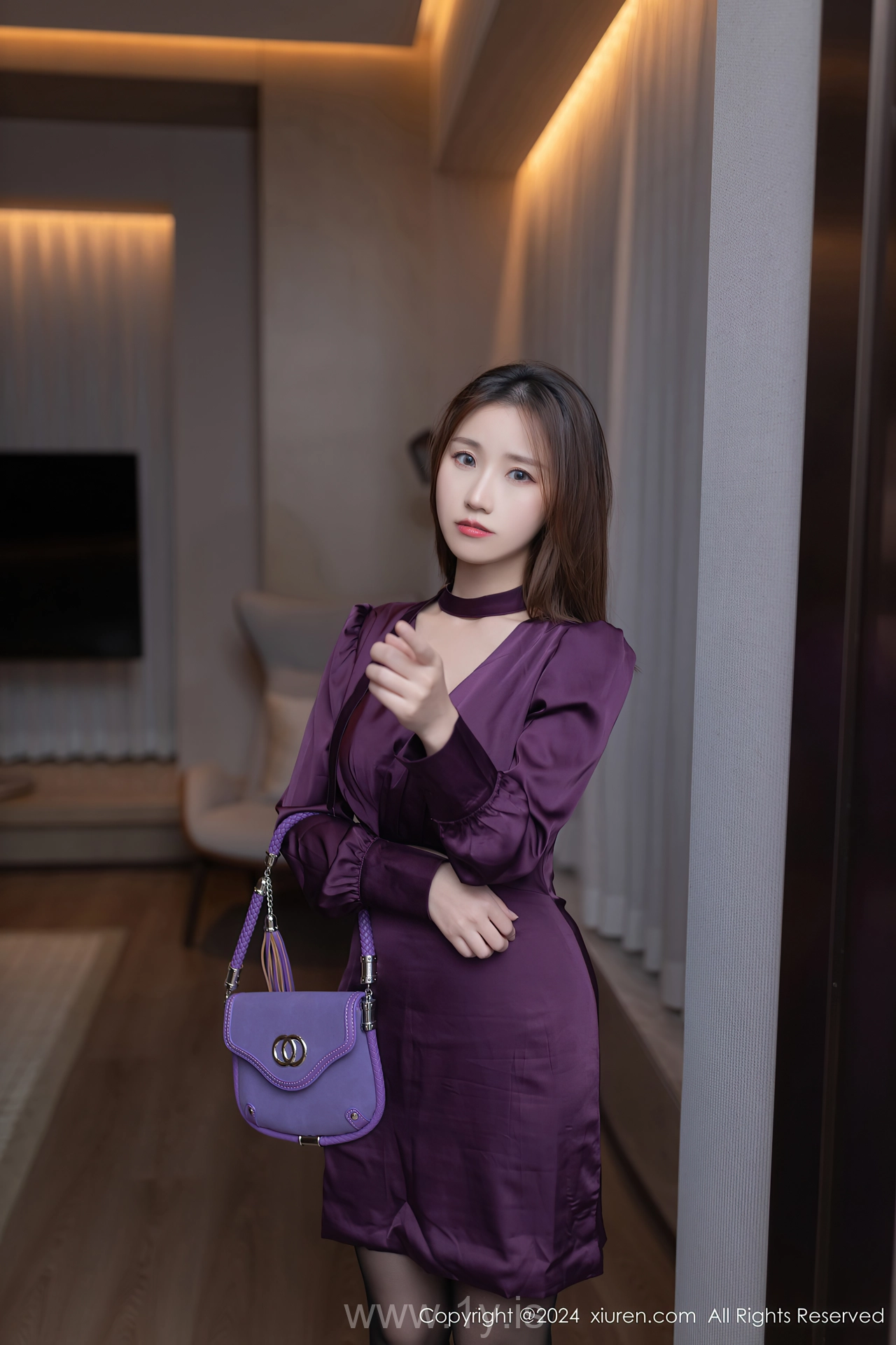 XIUREN(秀人网) No.8264 Delicate Chinese Nymph 杏子Yada