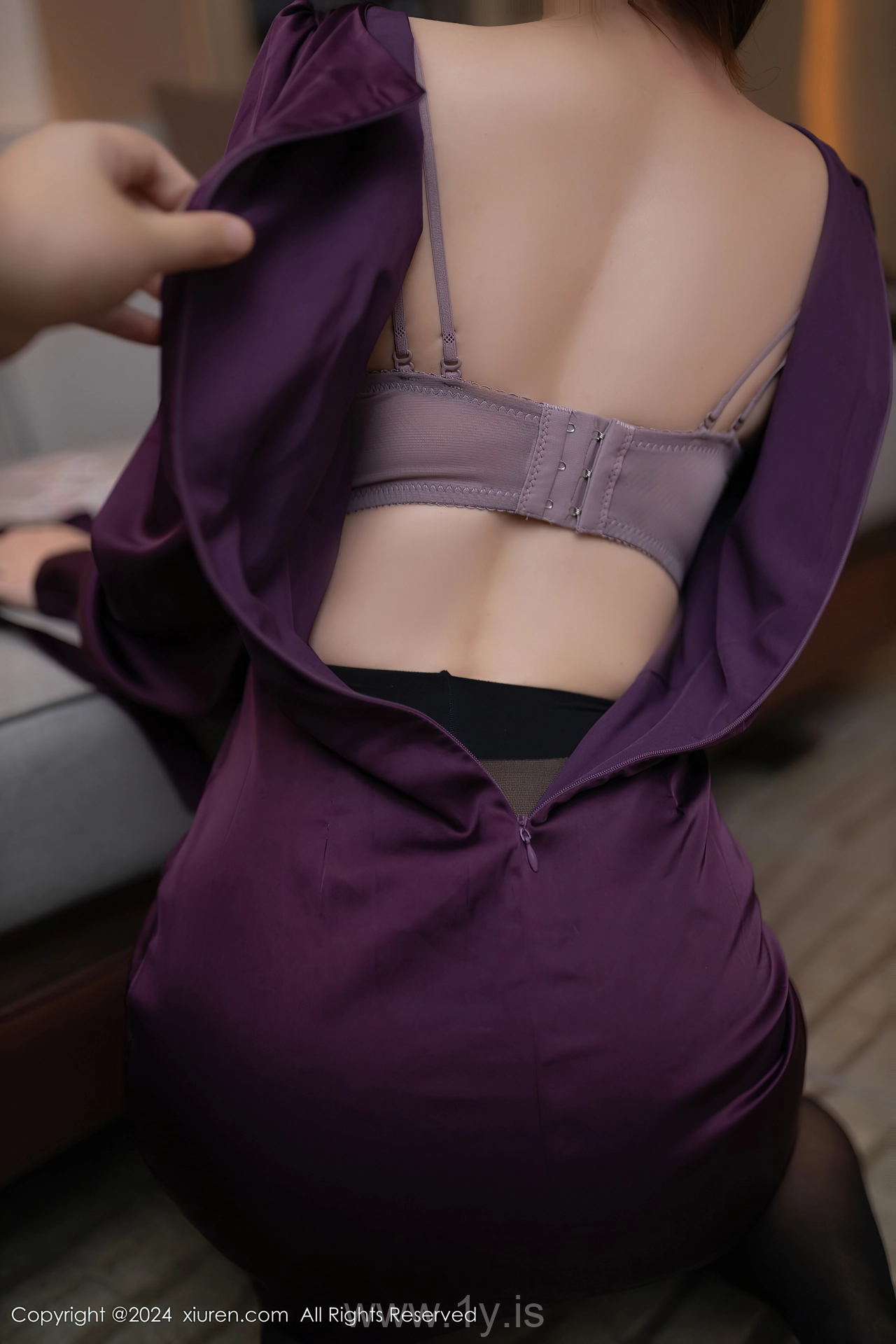 XIUREN(秀人网) No.8264 Delicate Chinese Nymph 杏子Yada