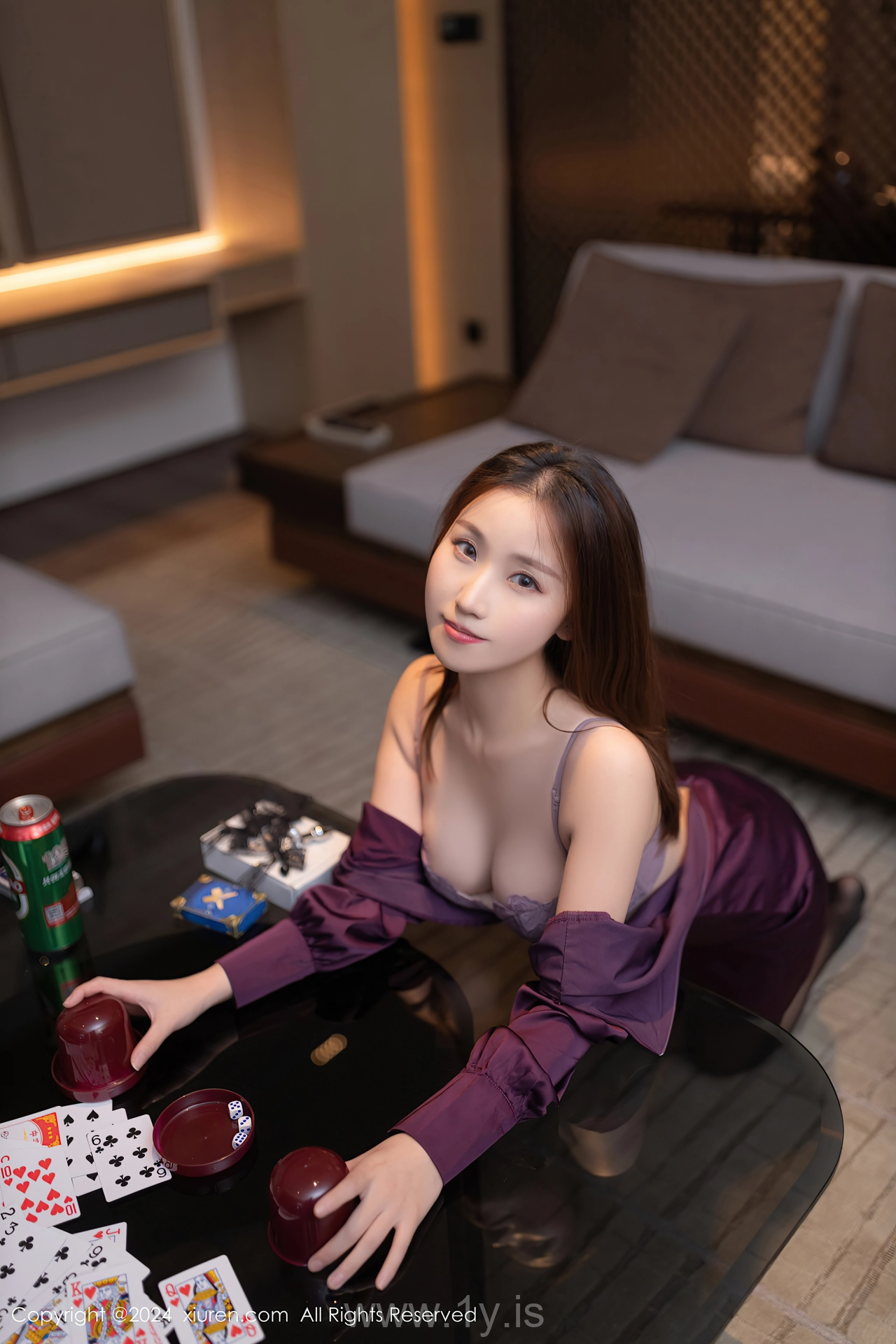 XIUREN(秀人网) No.8264 Delicate Chinese Nymph 杏子Yada