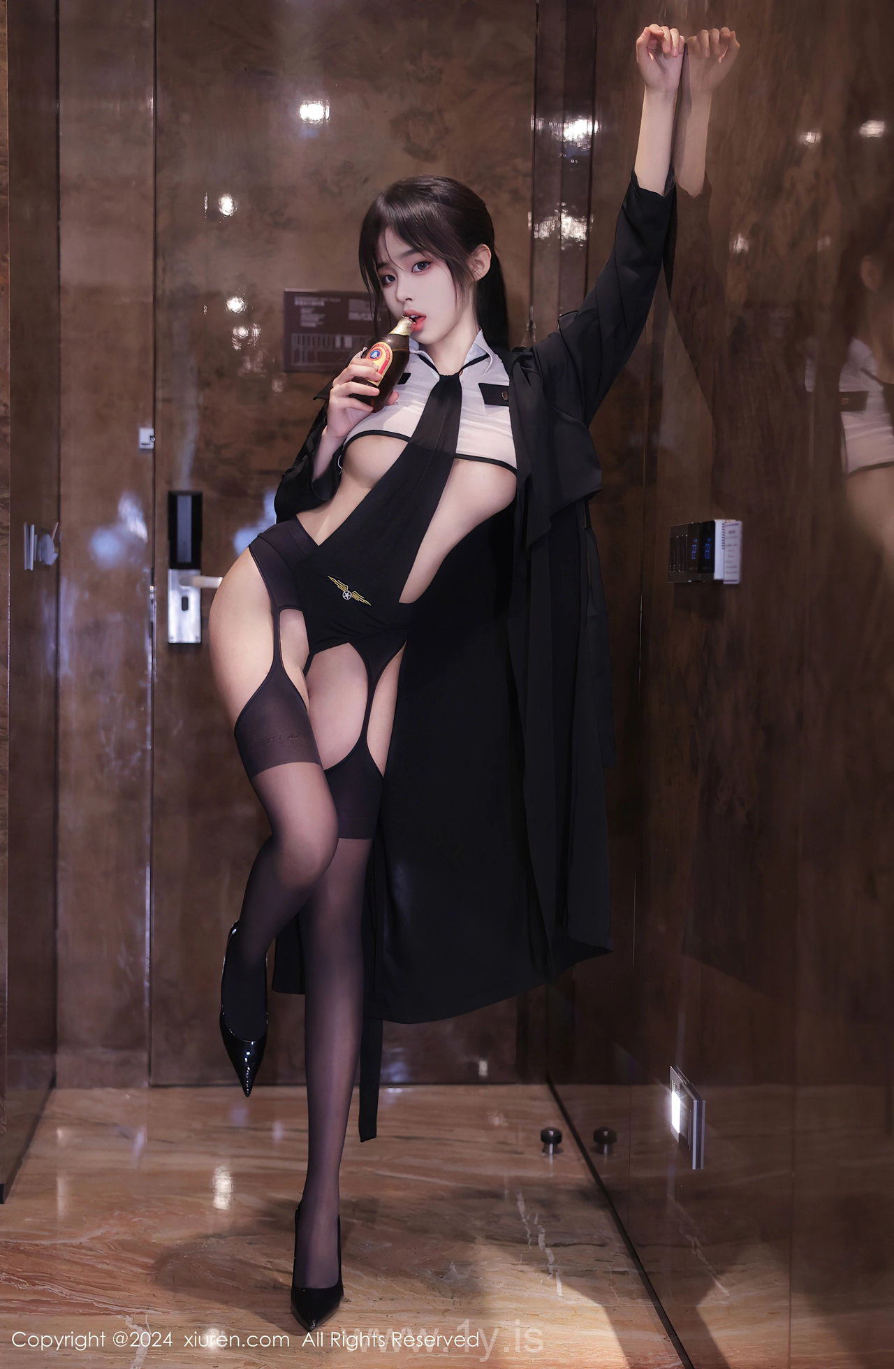 XIUREN(秀人网) No.8265 Elegant Chinese Teen 王心悦