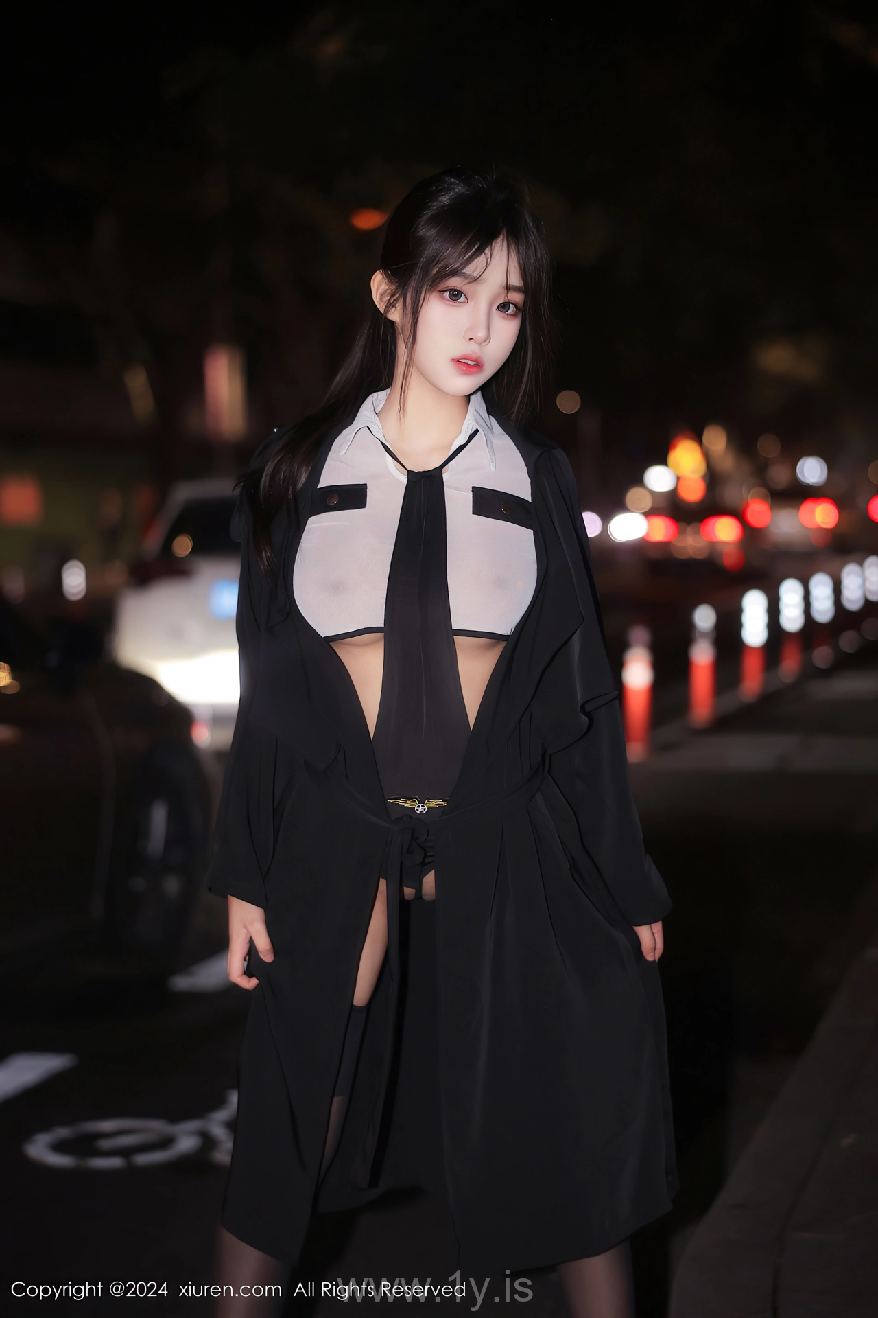 XIUREN(秀人网) No.8265 Elegant Chinese Teen 王心悦