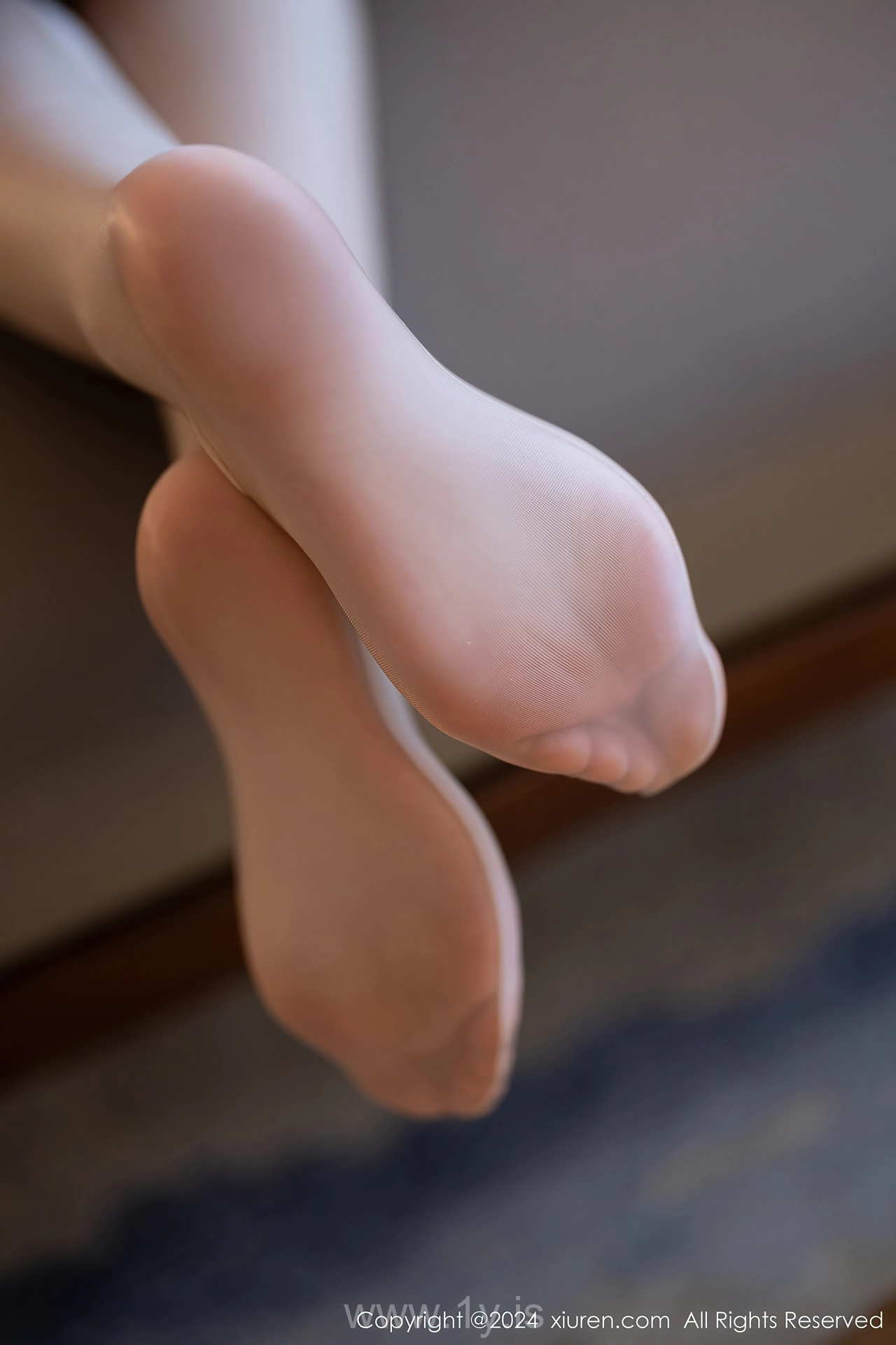 XIUREN(秀人网) No.8272 Enchanting & Quiet Chinese Mature Princess 郑颖姗Bev