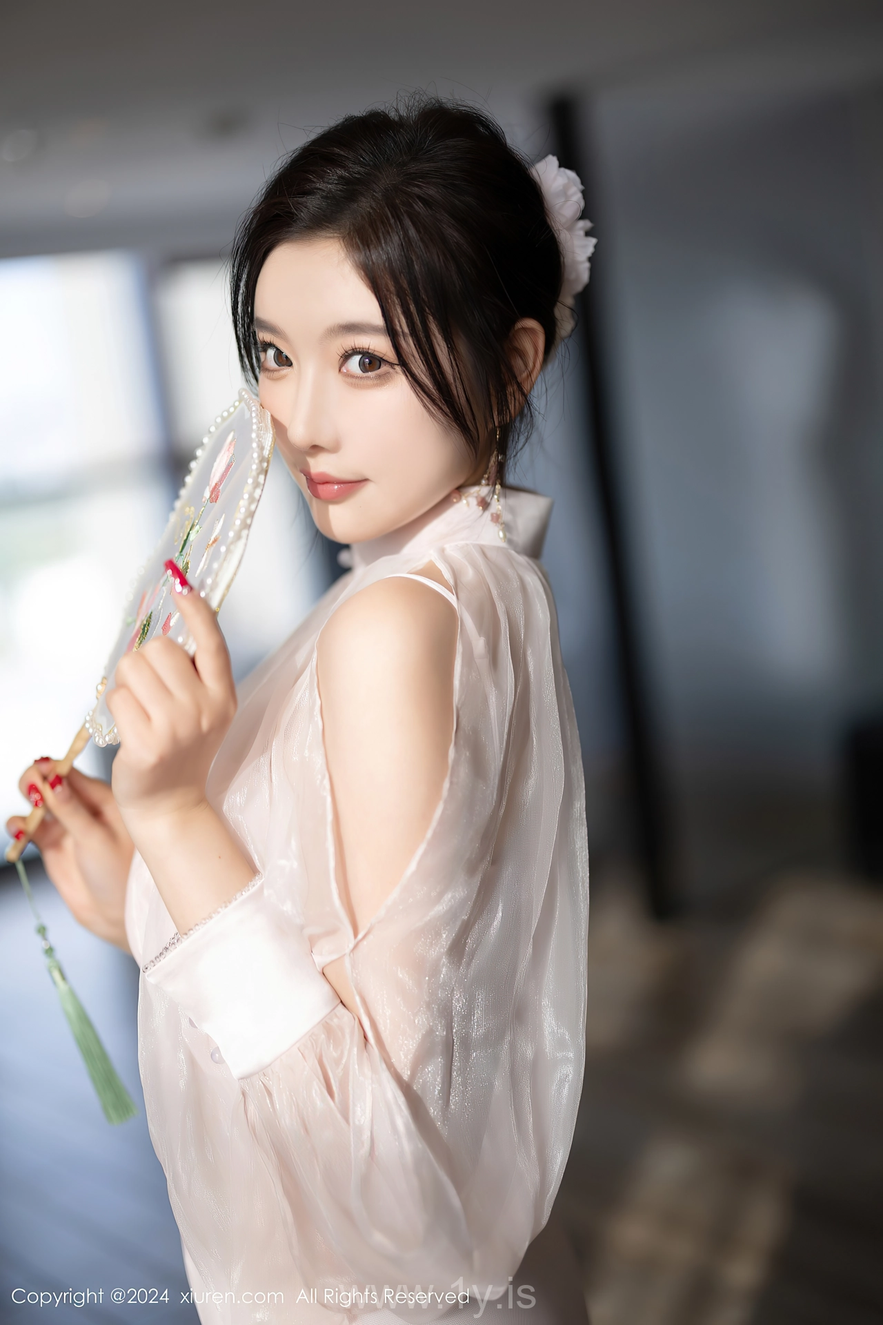 XIUREN(秀人网) No.8294 Quiet Chinese Women 杨晨晨Yome