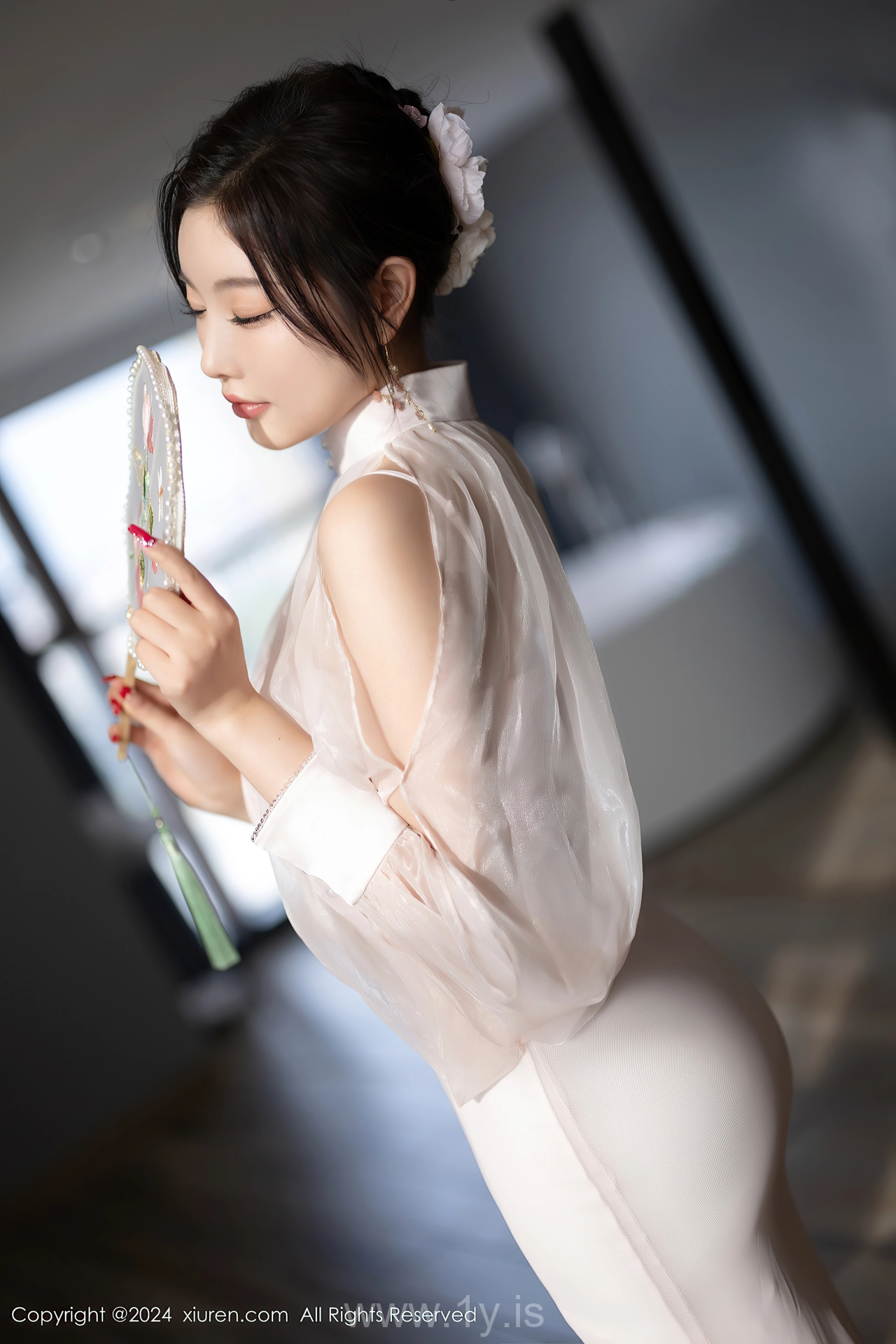 XIUREN(秀人网) No.8294 Quiet Chinese Women 杨晨晨Yome