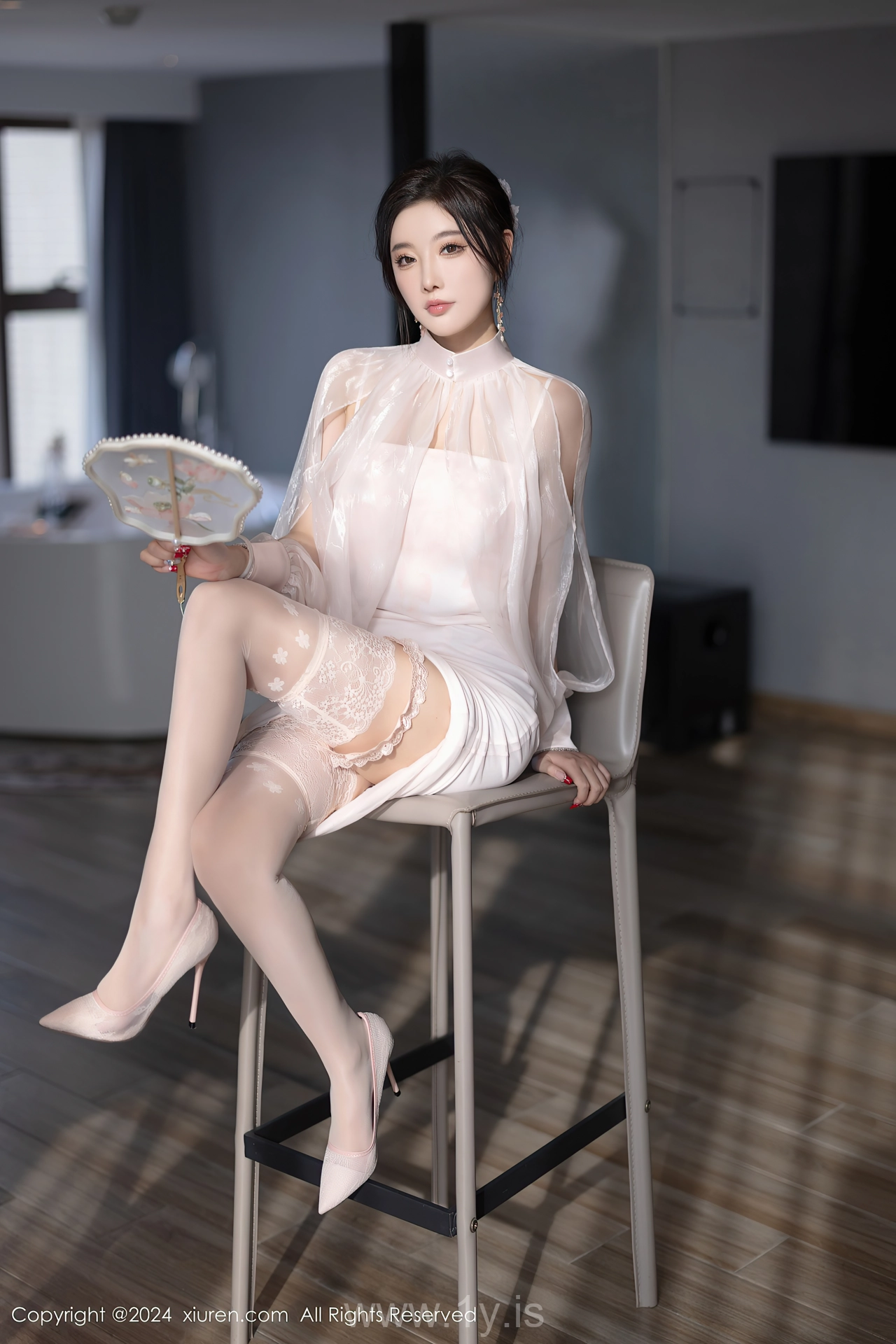 XIUREN(秀人网) No.8294 Quiet Chinese Women 杨晨晨Yome