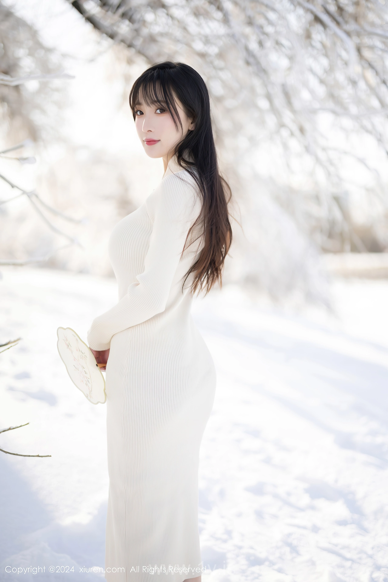 XIUREN(秀人网) No.8307 Vivacious & Enigmatic Chinese Maiden 林星阑