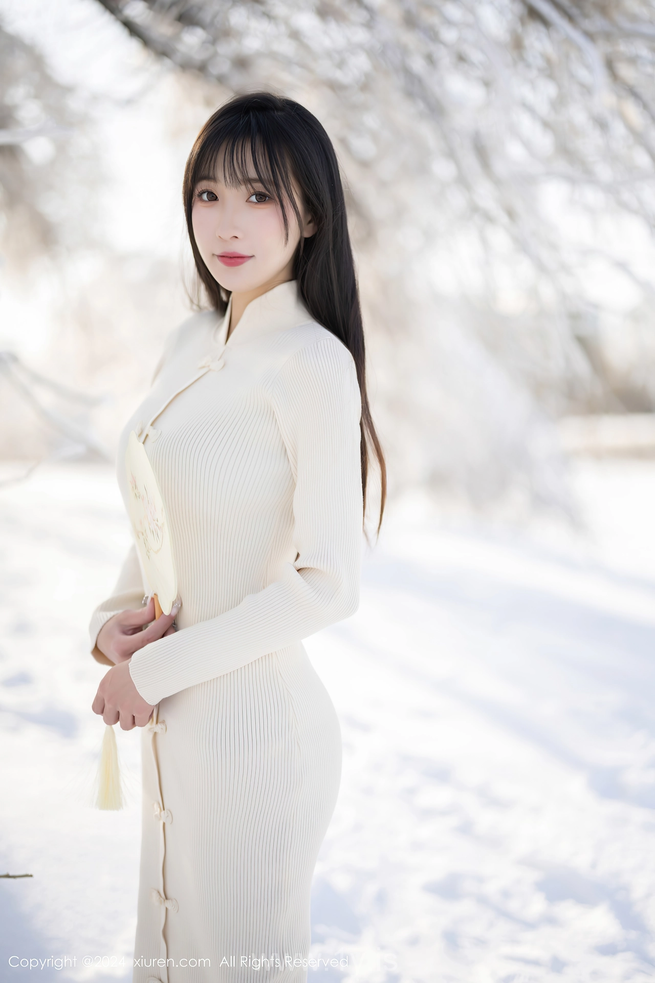 XIUREN(秀人网) No.8307 Vivacious & Enigmatic Chinese Maiden 林星阑