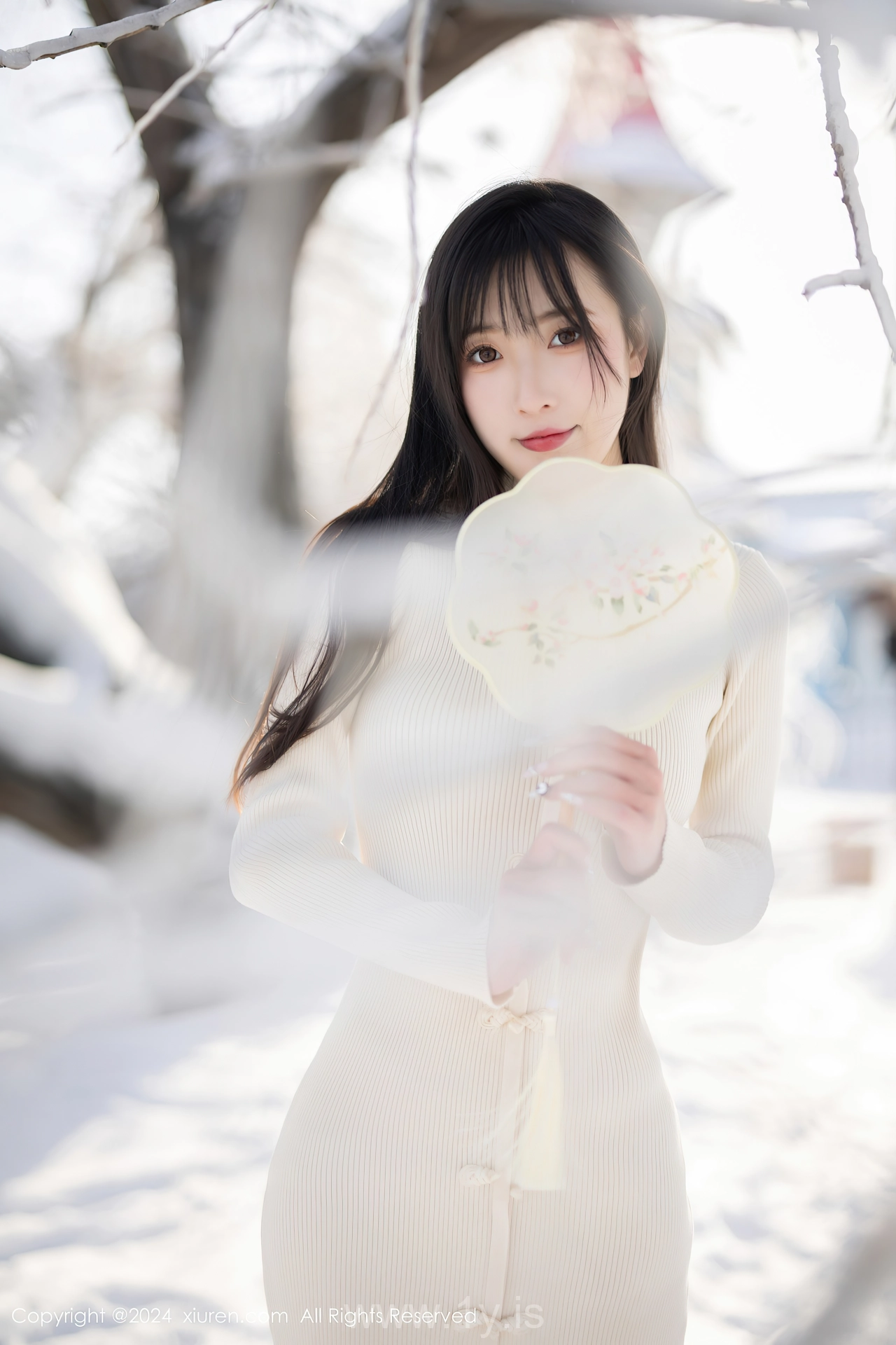 XIUREN(秀人网) No.8307 Vivacious & Enigmatic Chinese Maiden 林星阑