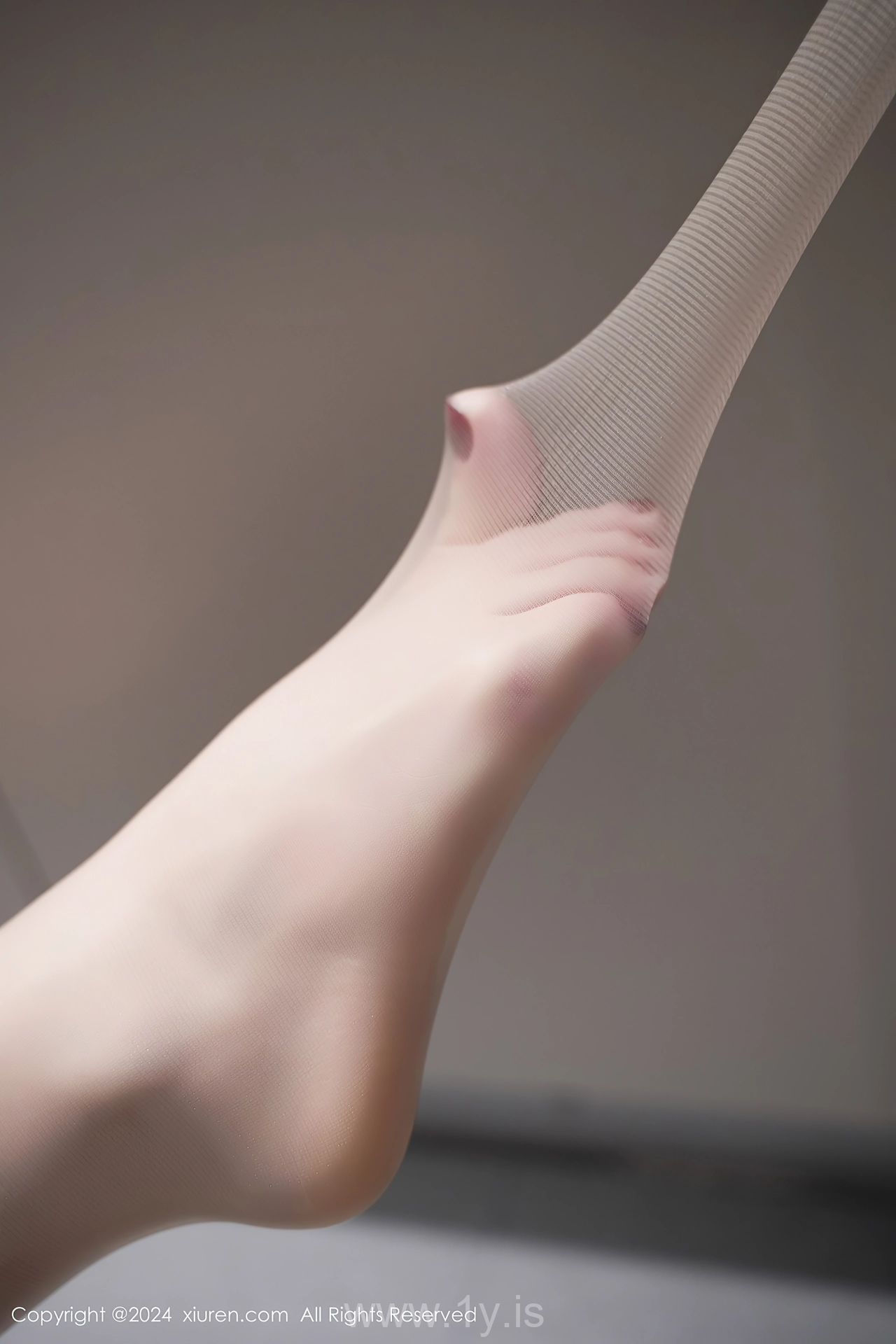 XIUREN(秀人网) No.8313 Stunning Asian Mature Princess 美七Mia