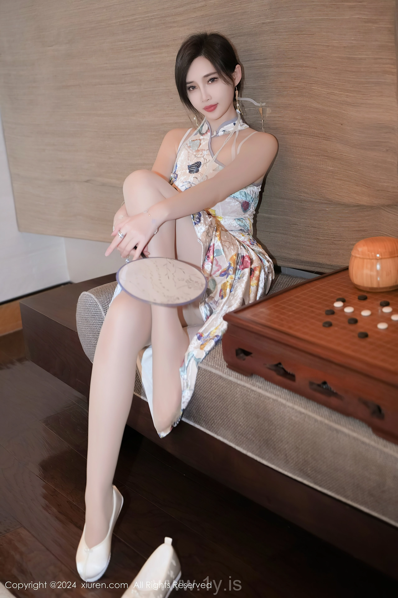 XIUREN(秀人网) No.8330 Fancy & Innocent Asian Goddess Carol周妍希X