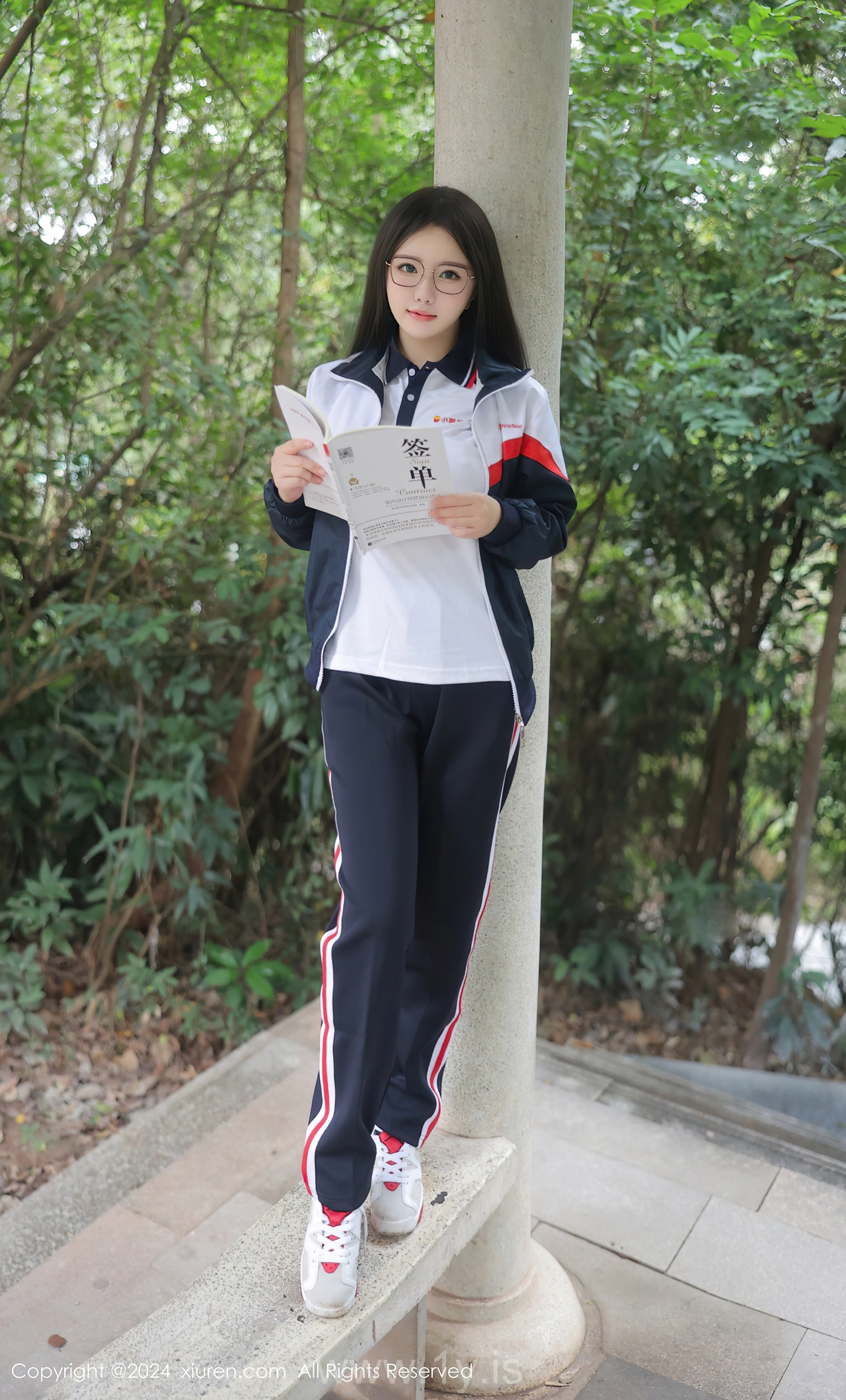 XIUREN(秀人网) No.8335 Appealing & Delicate Chinese Women 小薯条nienie