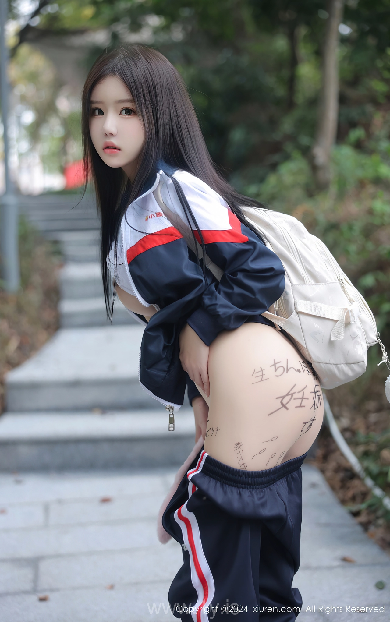 XIUREN(秀人网) No.8335 Appealing & Delicate Chinese Women 小薯条nienie