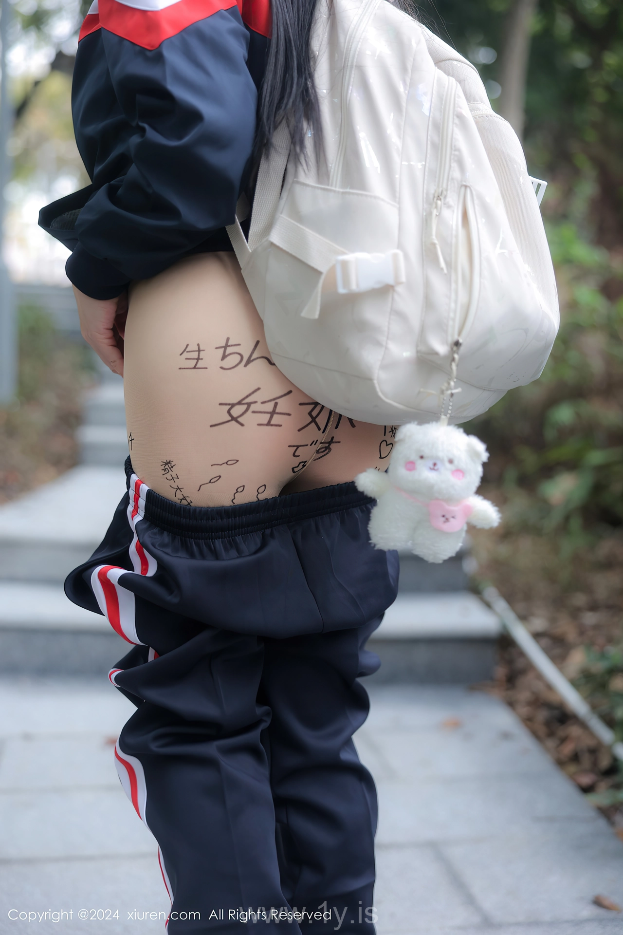 XIUREN(秀人网) No.8335 Appealing & Delicate Chinese Women 小薯条nienie