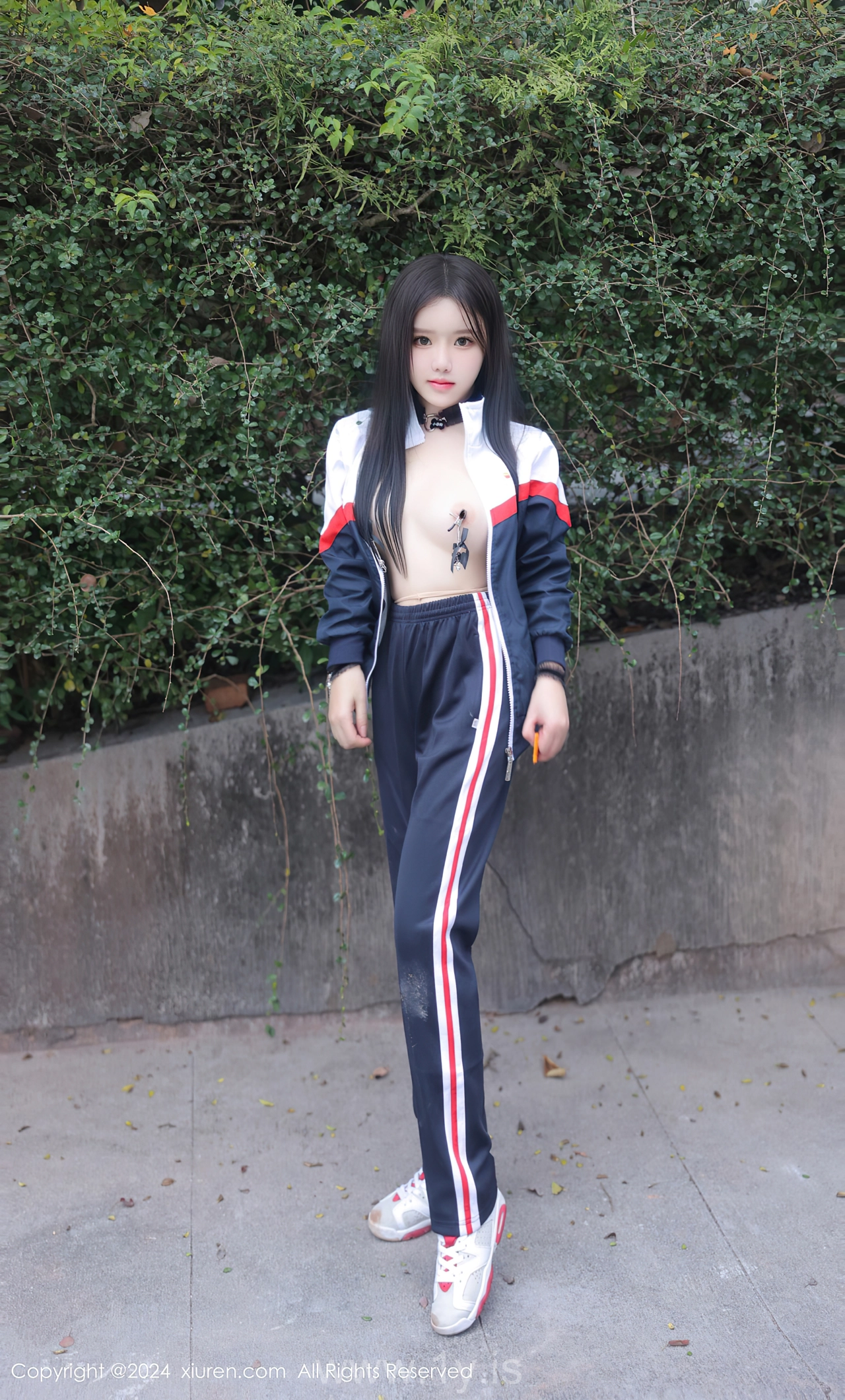 XIUREN(秀人网) No.8335 Appealing & Delicate Chinese Women 小薯条nienie