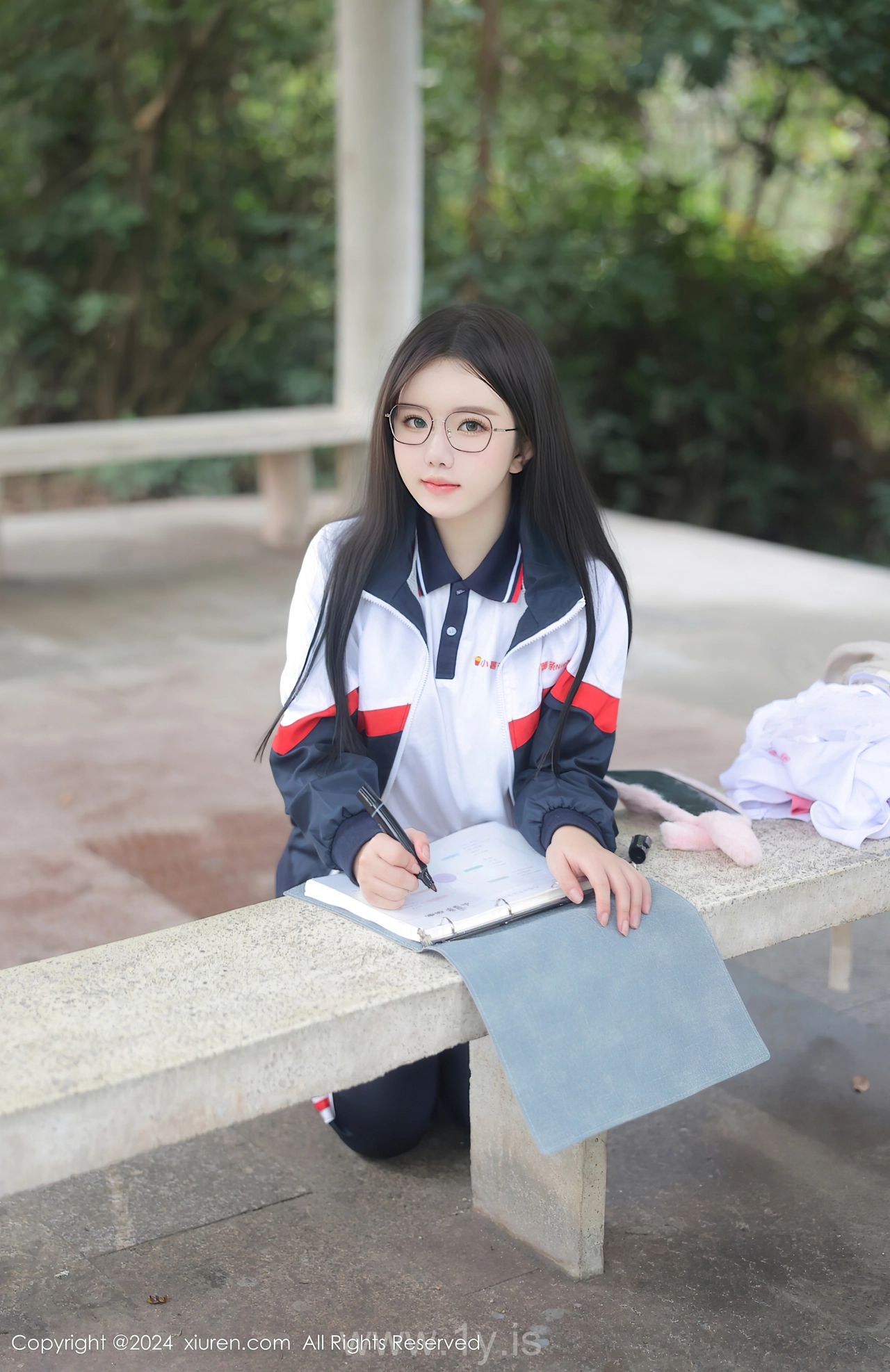 XIUREN(秀人网) No.8335 Appealing & Delicate Chinese Women 小薯条nienie