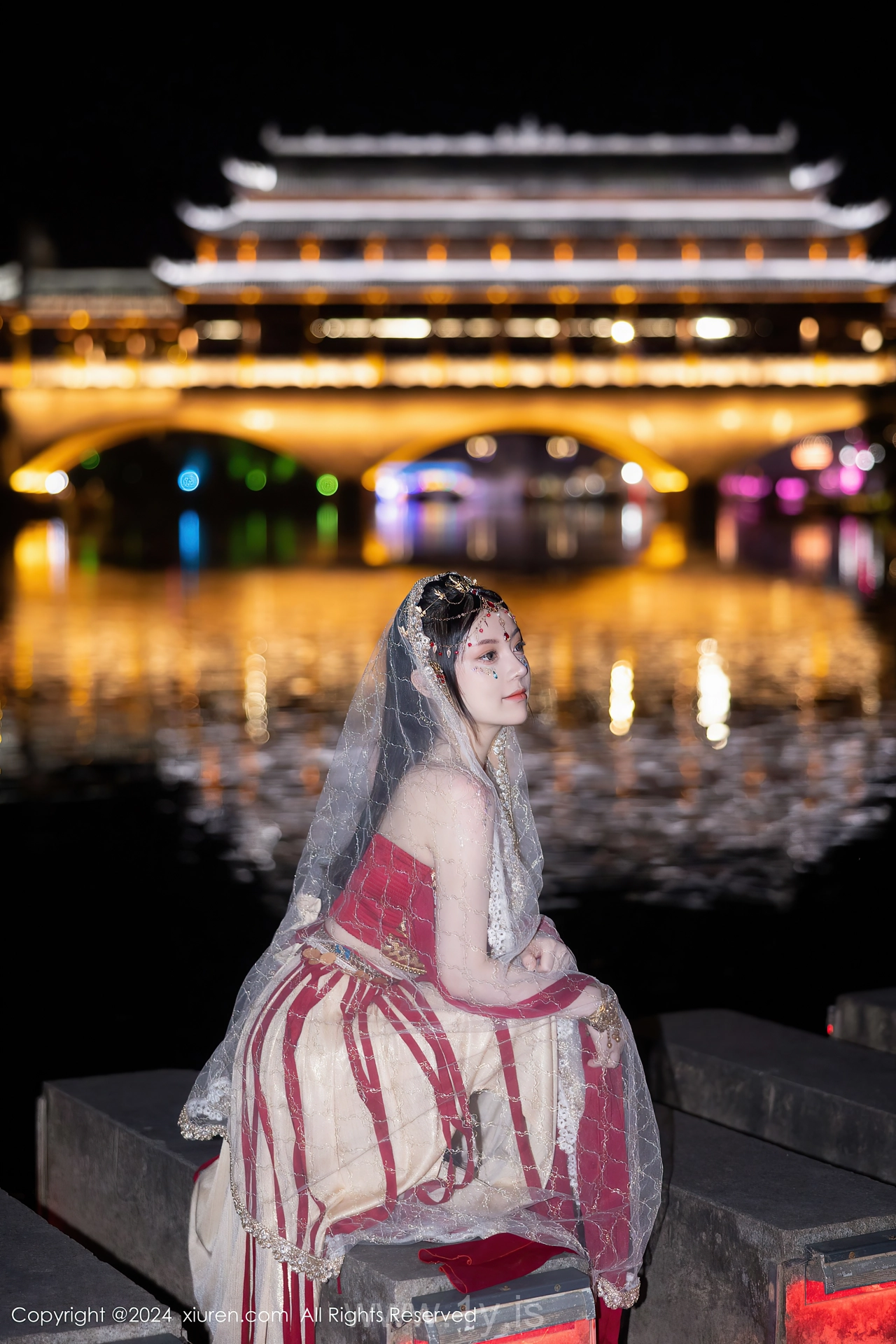 XIUREN(秀人网) No.8349 Classy Chinese Beauty Queen 豆瓣酱