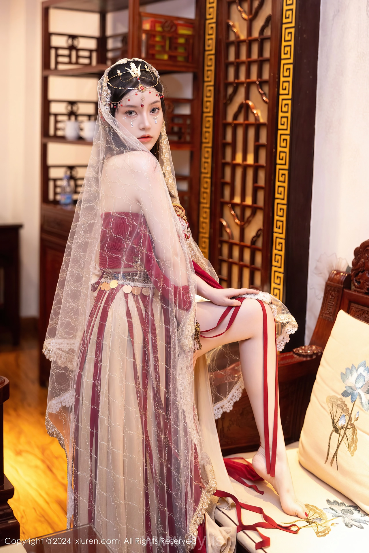 XIUREN(秀人网) No.8349 Classy Chinese Beauty Queen 豆瓣酱