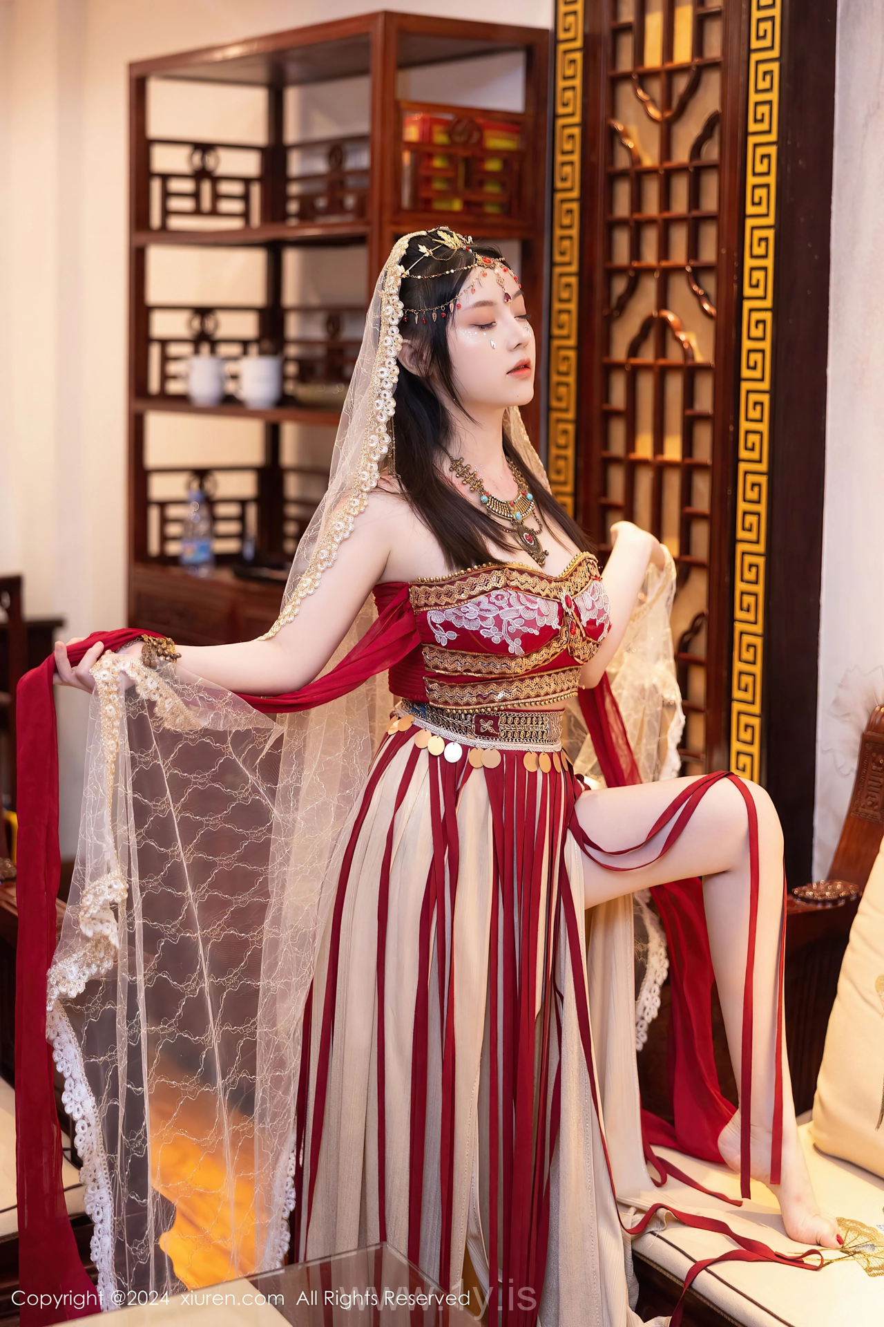 XIUREN(秀人网) No.8349 Classy Chinese Beauty Queen 豆瓣酱