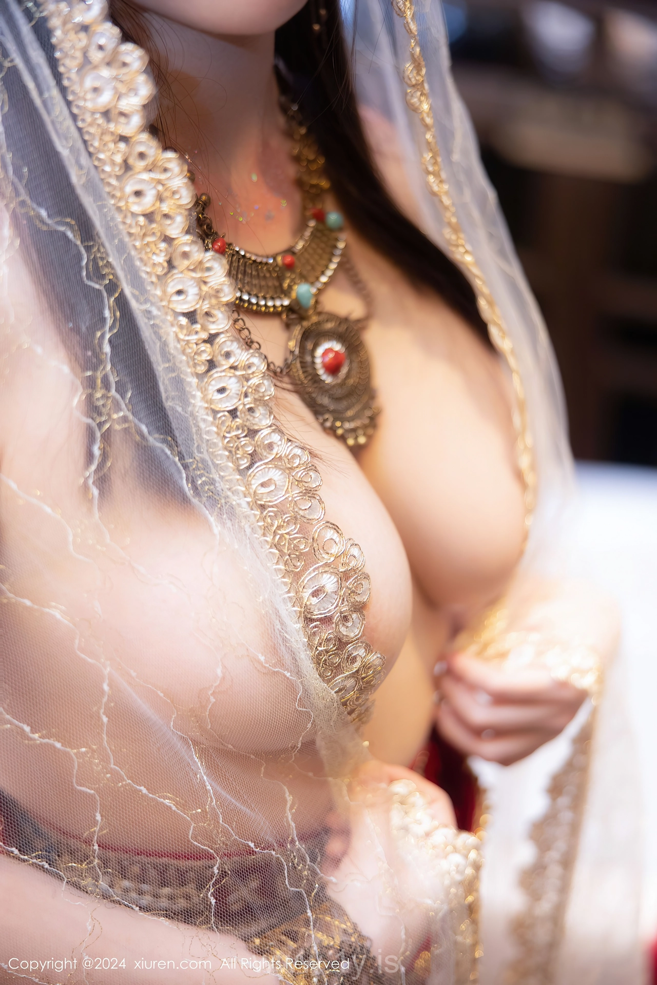 XIUREN(秀人网) No.8349 Classy Chinese Beauty Queen 豆瓣酱