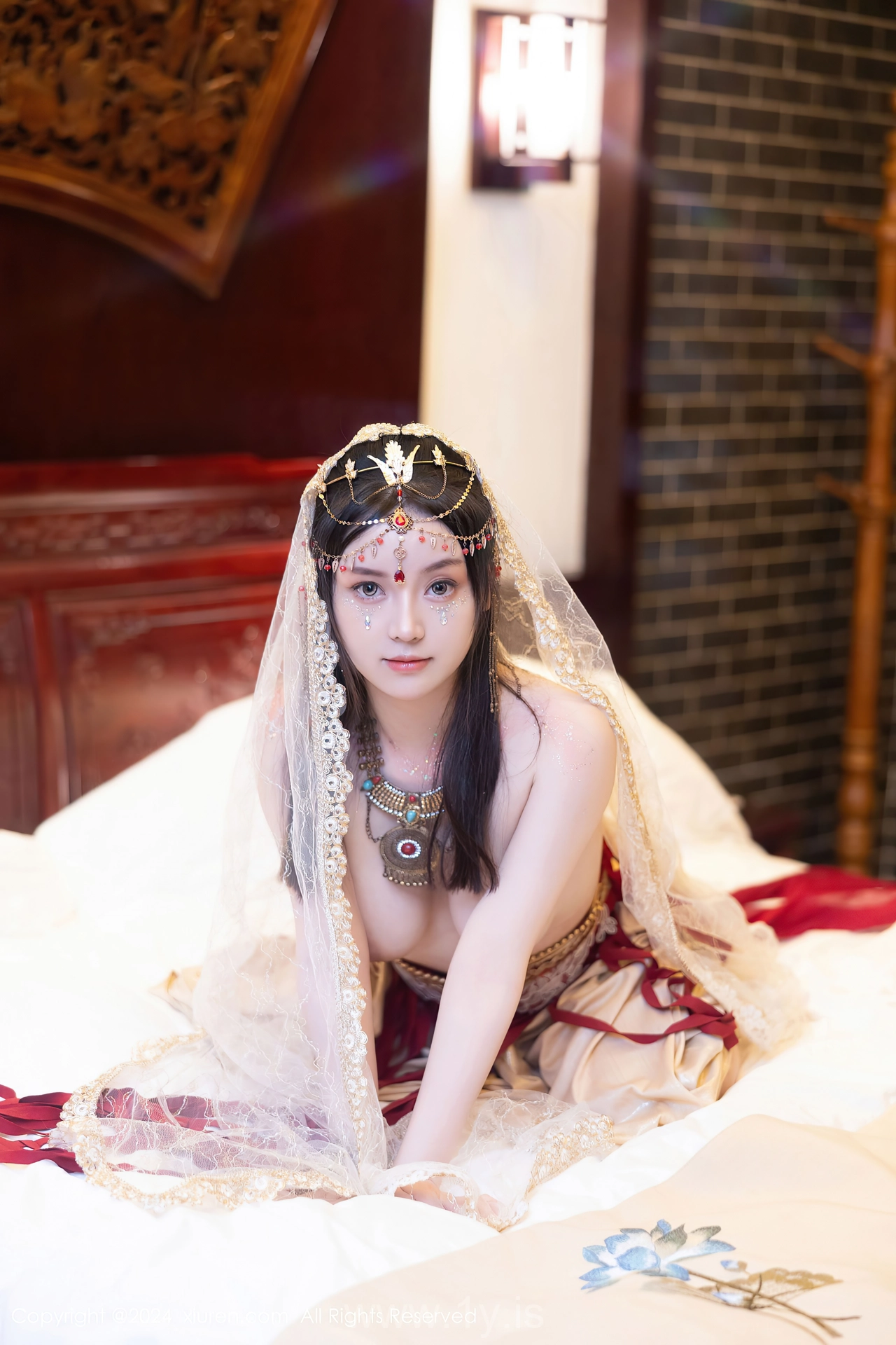 XIUREN(秀人网) No.8349 Classy Chinese Beauty Queen 豆瓣酱