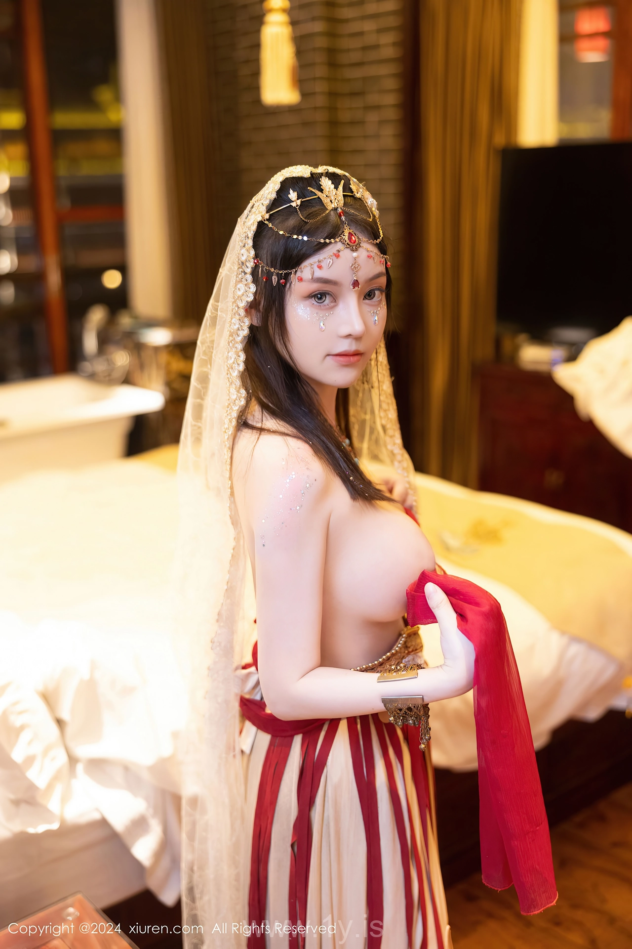 XIUREN(秀人网) No.8349 Classy Chinese Beauty Queen 豆瓣酱