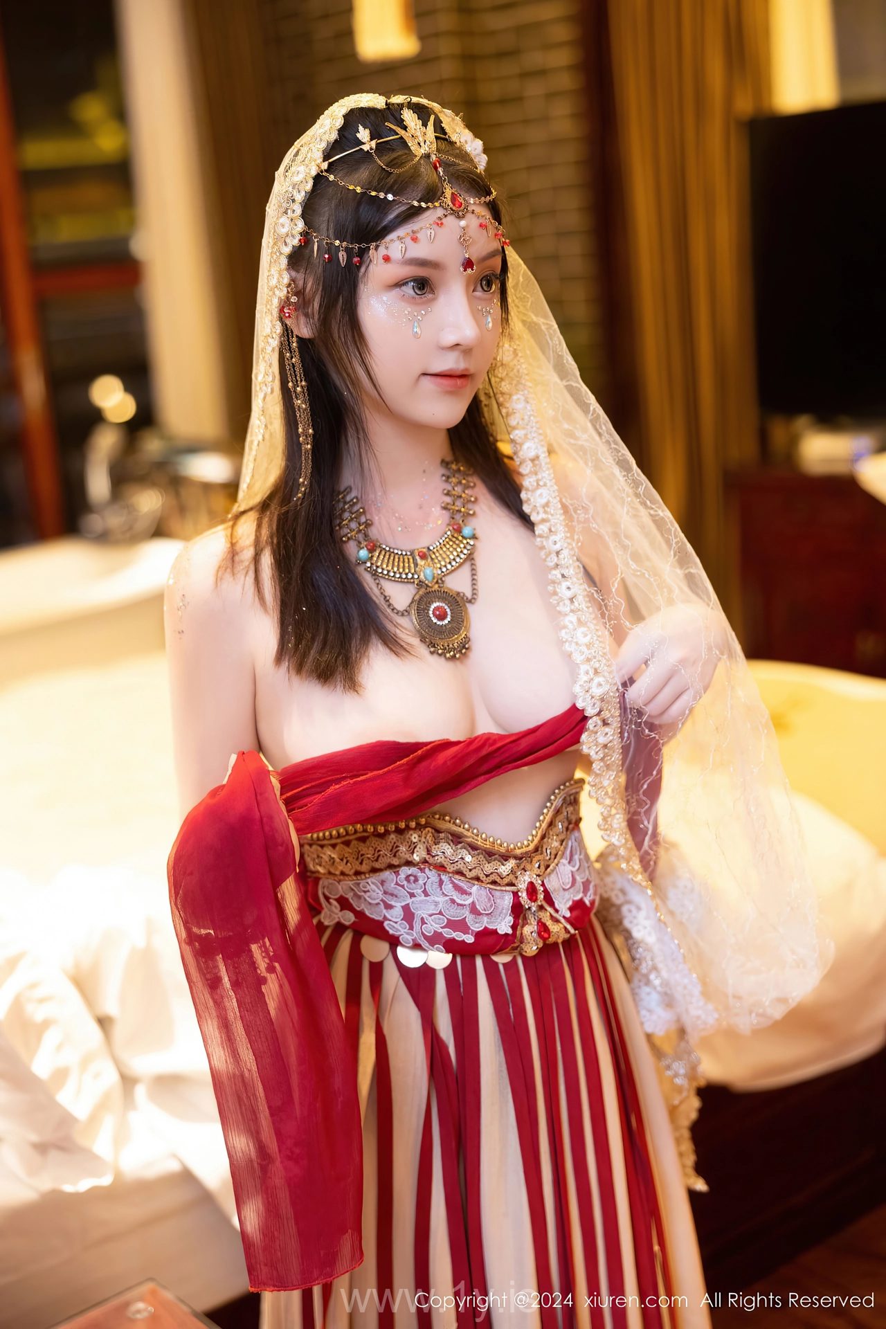 XIUREN(秀人网) No.8349 Classy Chinese Beauty Queen 豆瓣酱