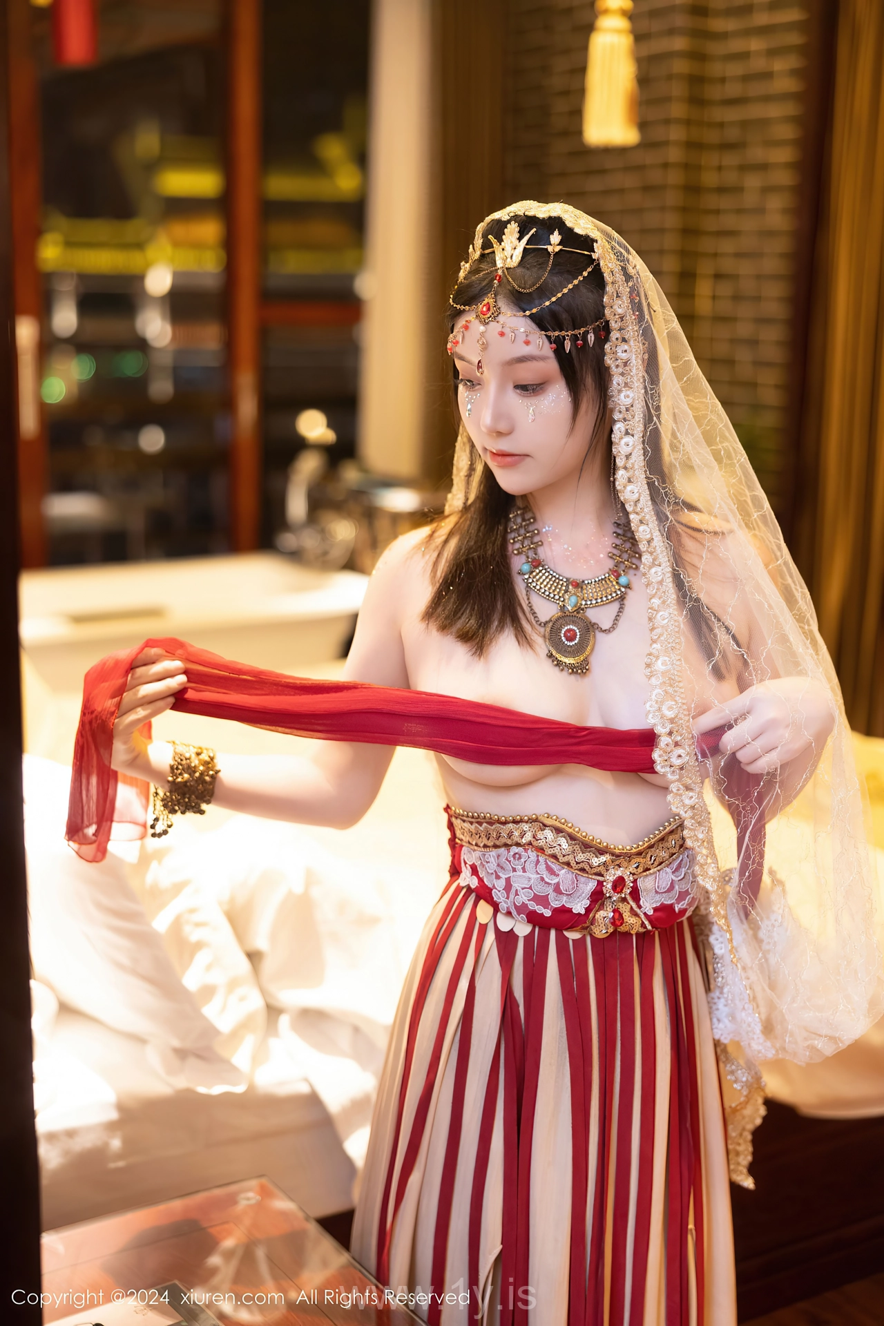 XIUREN(秀人网) No.8349 Classy Chinese Beauty Queen 豆瓣酱