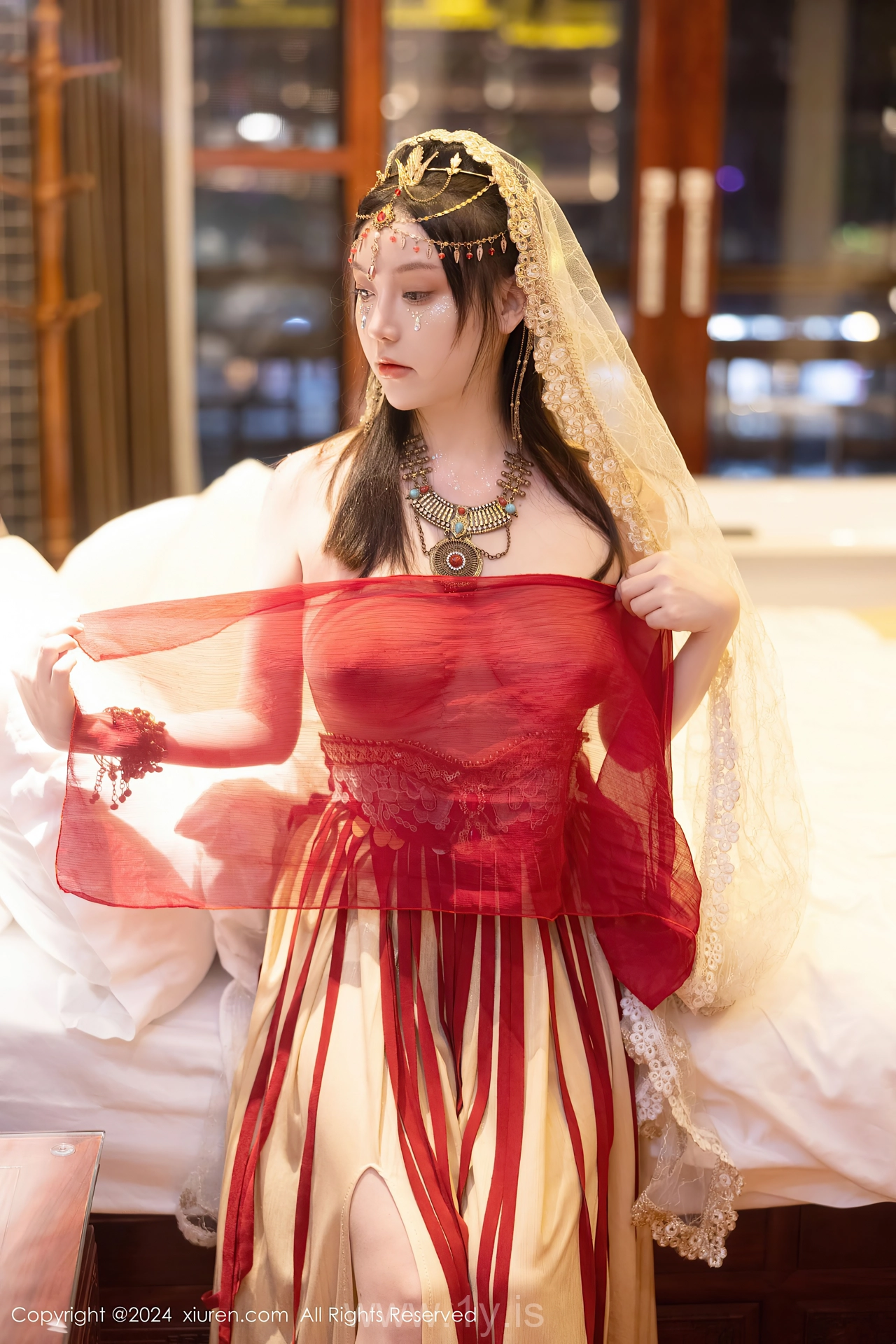 XIUREN(秀人网) No.8349 Classy Chinese Beauty Queen 豆瓣酱