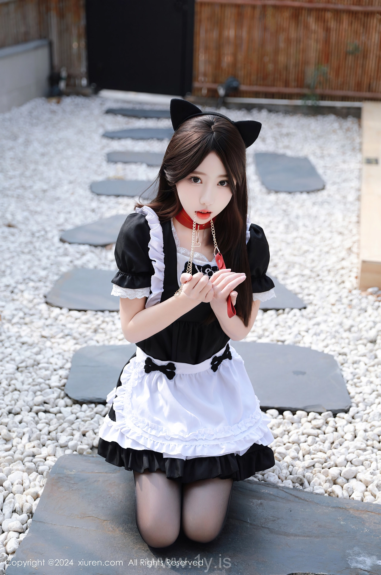 XIUREN(秀人网) No.8351 Charming Asian Vixen 桃妖夭