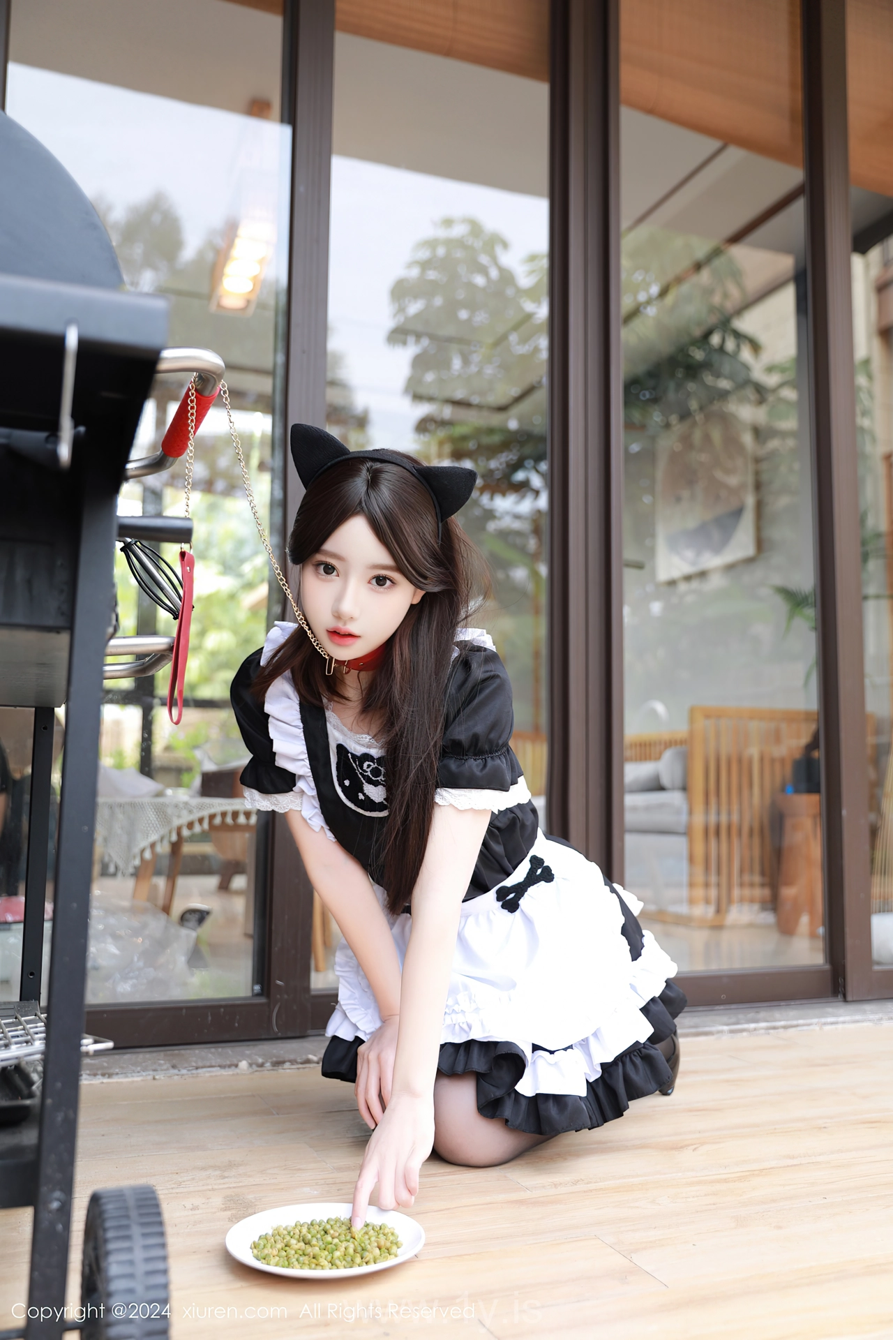 XIUREN(秀人网) No.8351 Charming Asian Vixen 桃妖夭