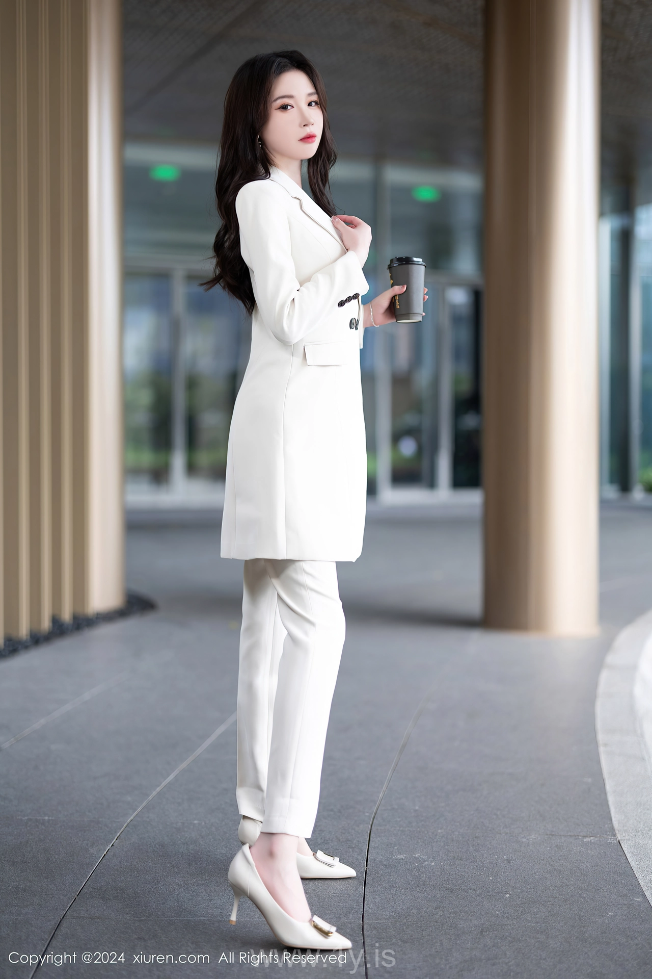 XIUREN(秀人网) No.8354 Sparkling & Gorgeous Chinese Fox 梦心玥