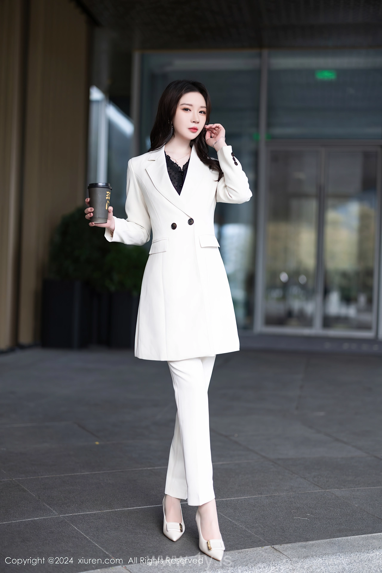 XIUREN(秀人网) No.8354 Sparkling & Gorgeous Chinese Fox 梦心玥