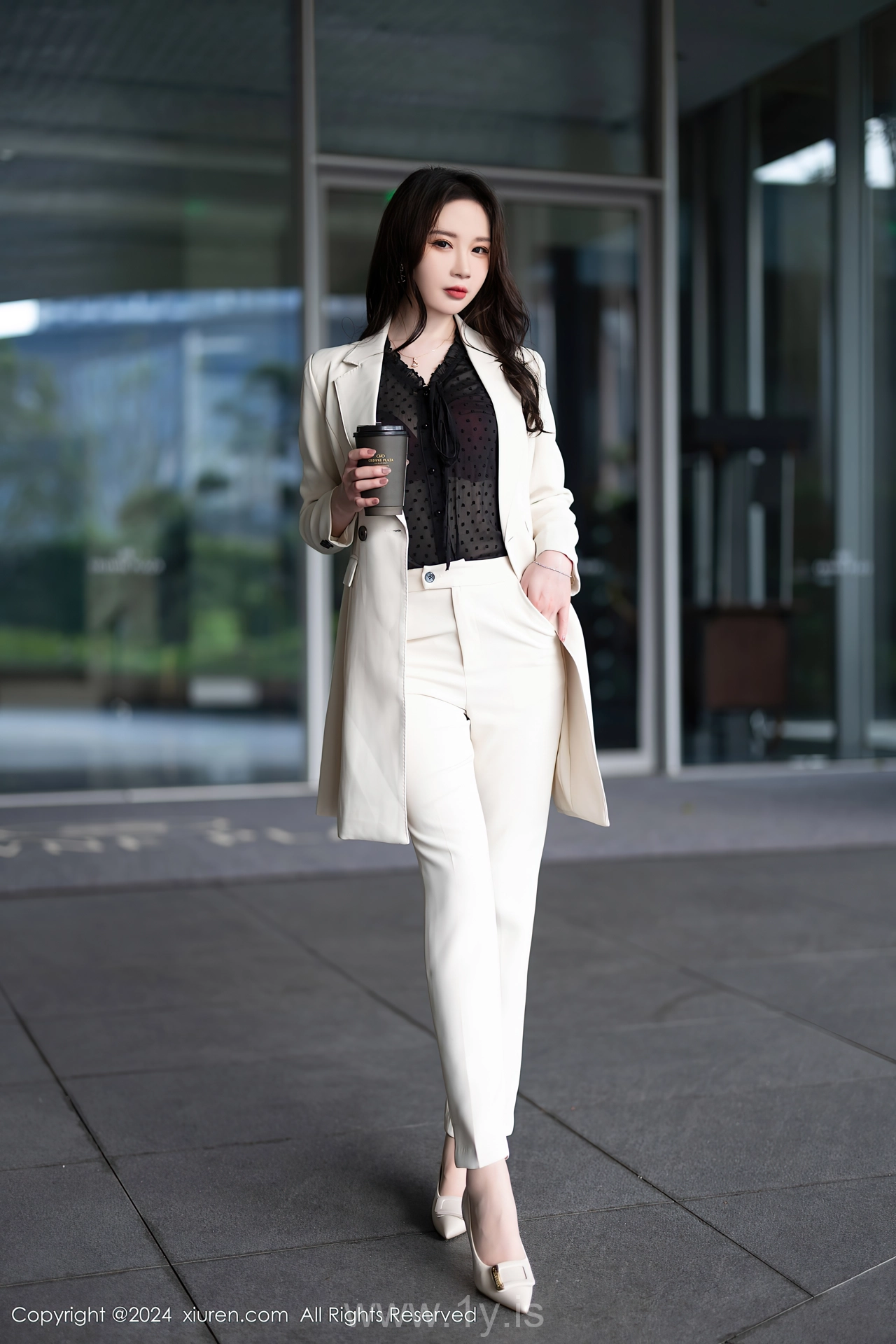 XIUREN(秀人网) No.8354 Sparkling & Gorgeous Chinese Fox 梦心玥