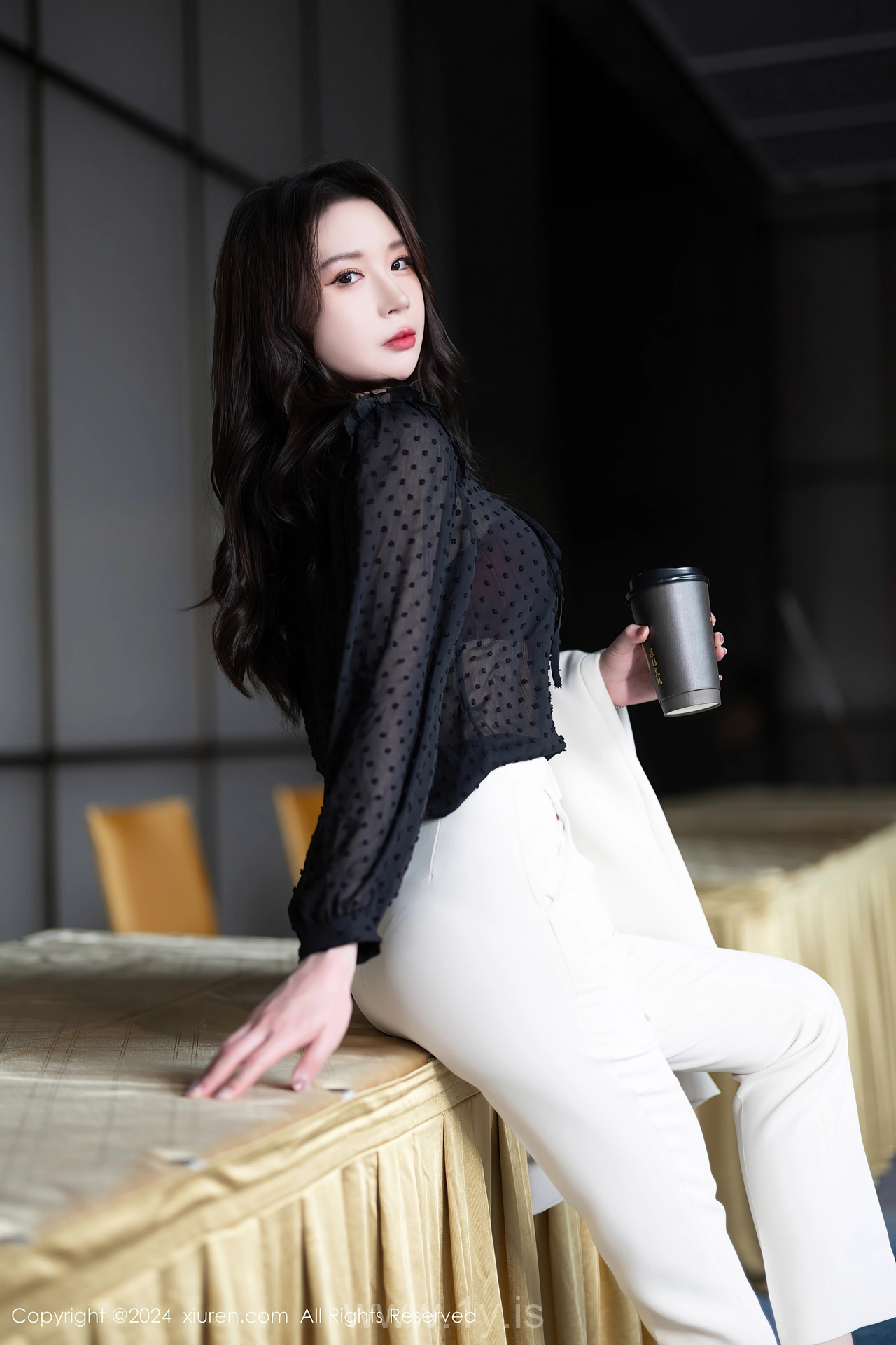 XIUREN(秀人网) No.8354 Sparkling & Gorgeous Chinese Fox 梦心玥