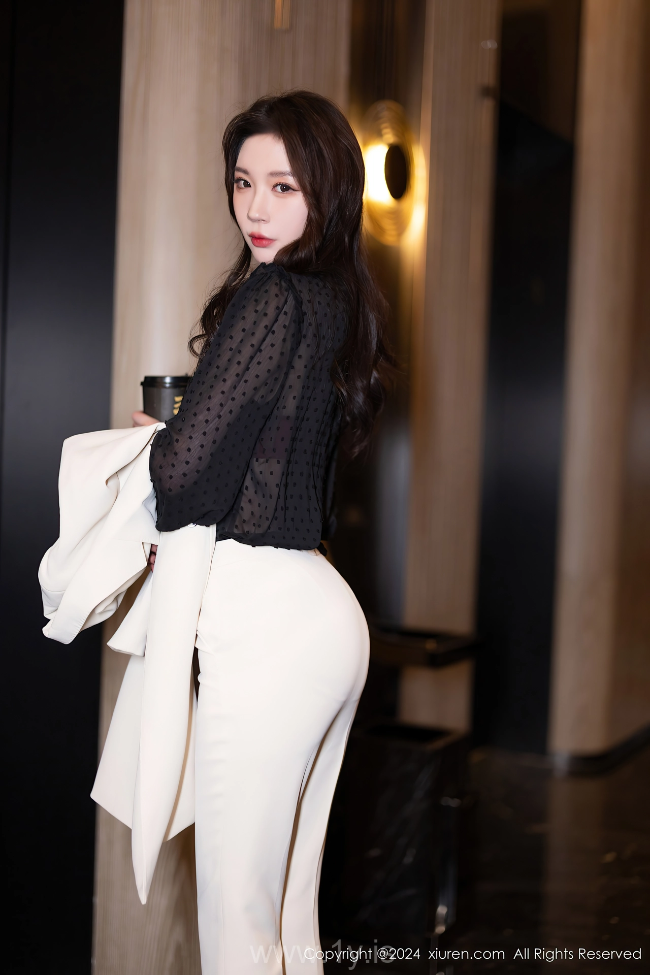 XIUREN(秀人网) No.8354 Sparkling & Gorgeous Chinese Fox 梦心玥