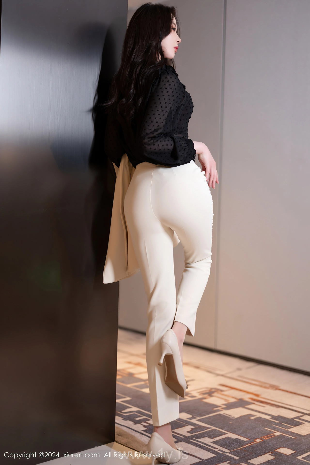 XIUREN(秀人网) No.8354 Sparkling & Gorgeous Chinese Fox 梦心玥