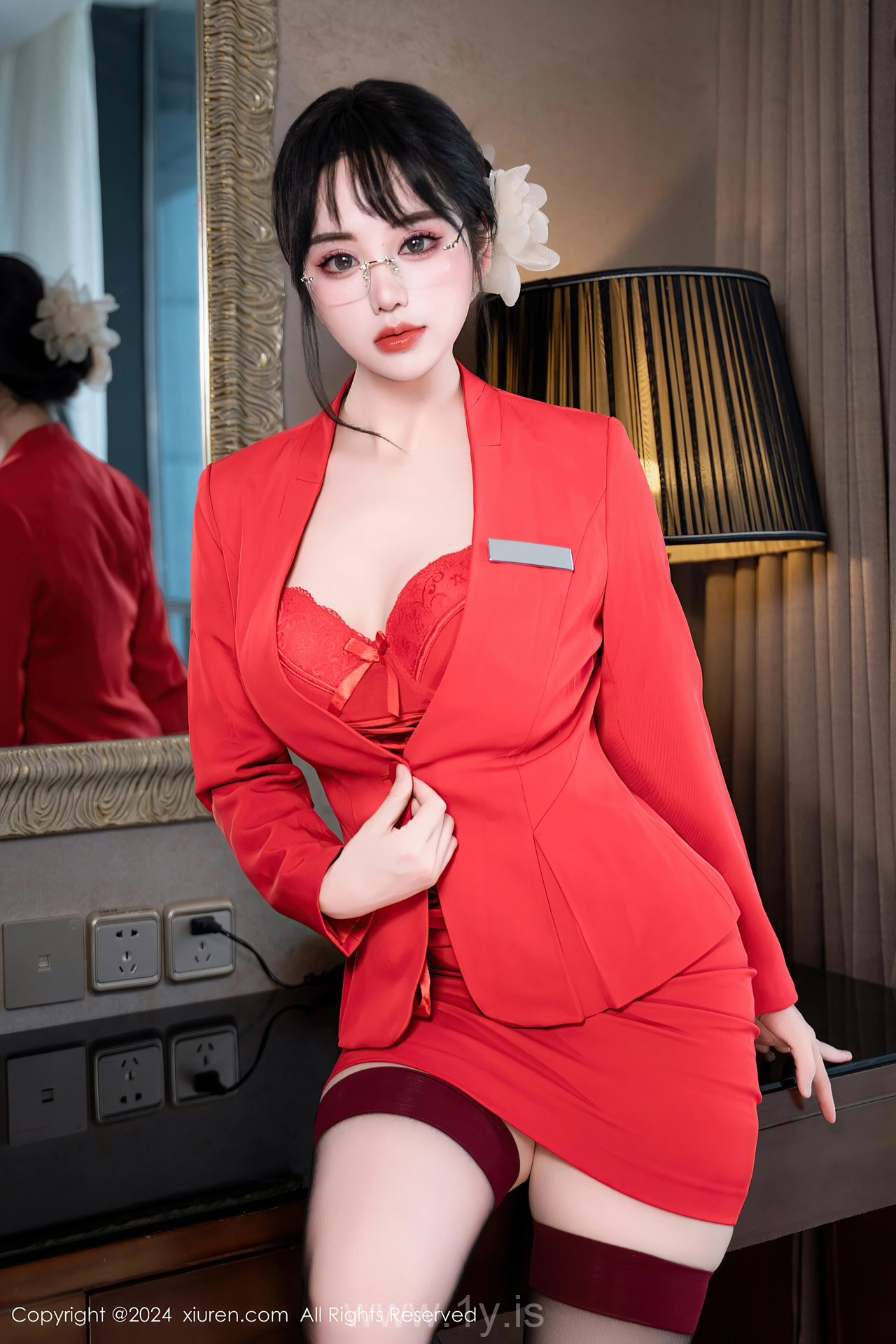 XIUREN(秀人网) No.8360 Trendy & Bewitching Chinese Cutie 汐汐爱吃草莓