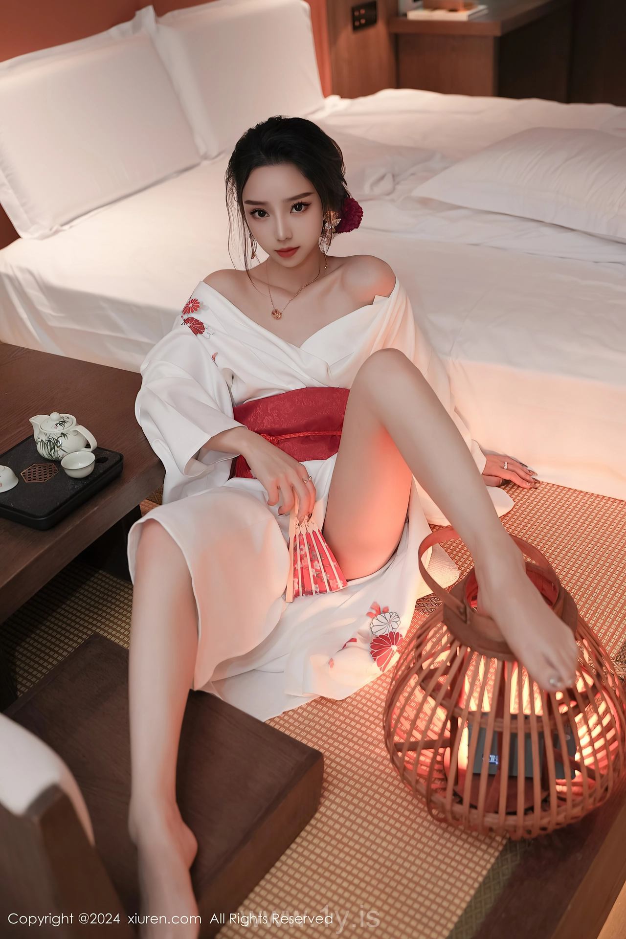 XIUREN(秀人网) No.8367 Beautiful & Chic Asian Girl 苏曼兮