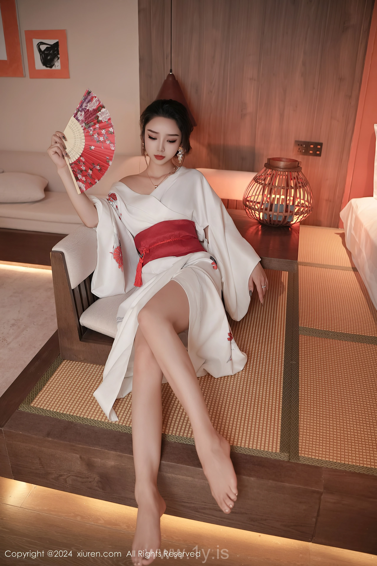 XIUREN(秀人网) No.8367 Beautiful & Chic Asian Girl 苏曼兮