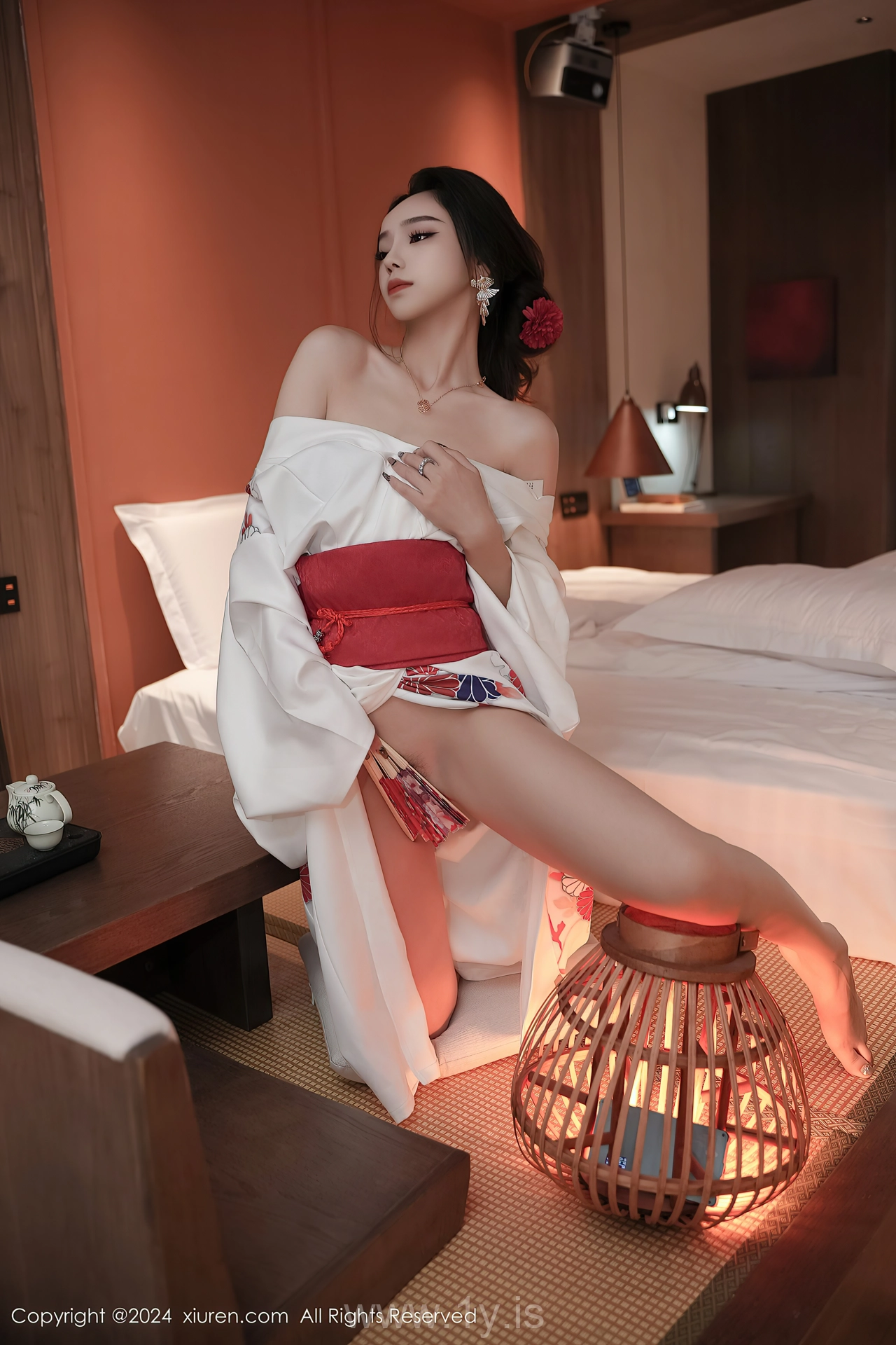 XIUREN(秀人网) No.8367 Beautiful & Chic Asian Girl 苏曼兮